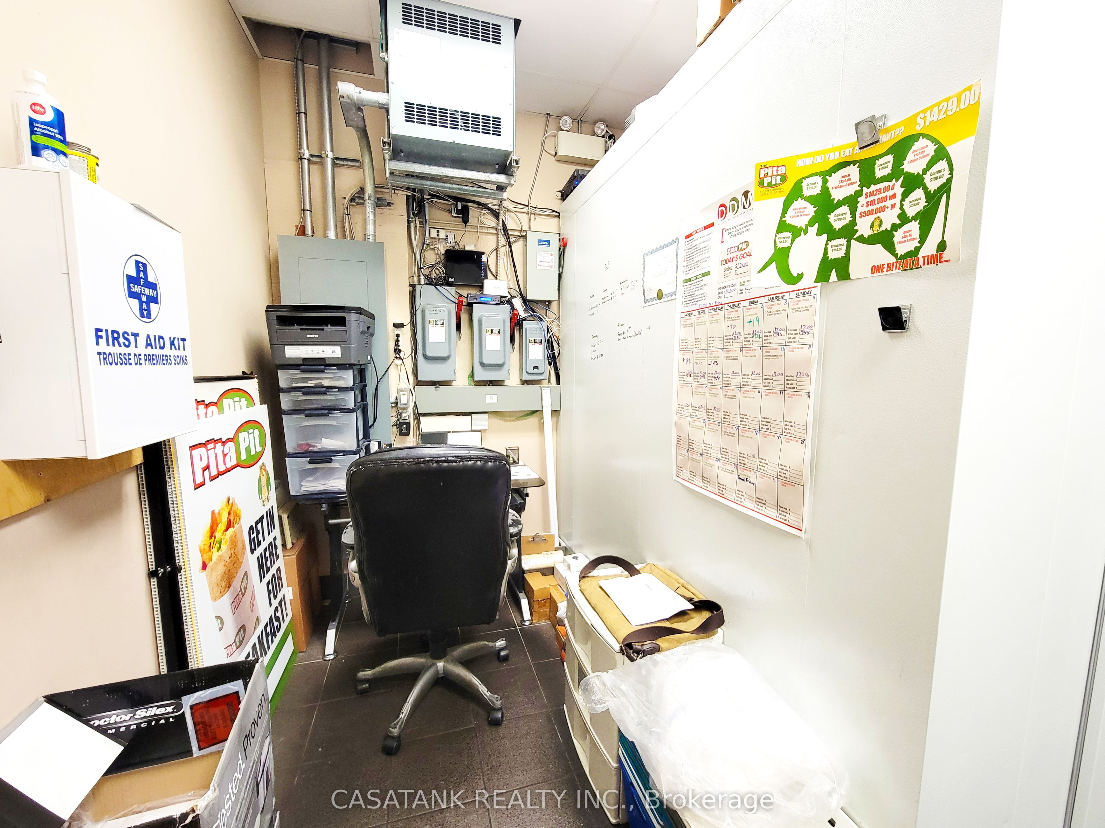 125 Lakeshore Road Property Photo 12