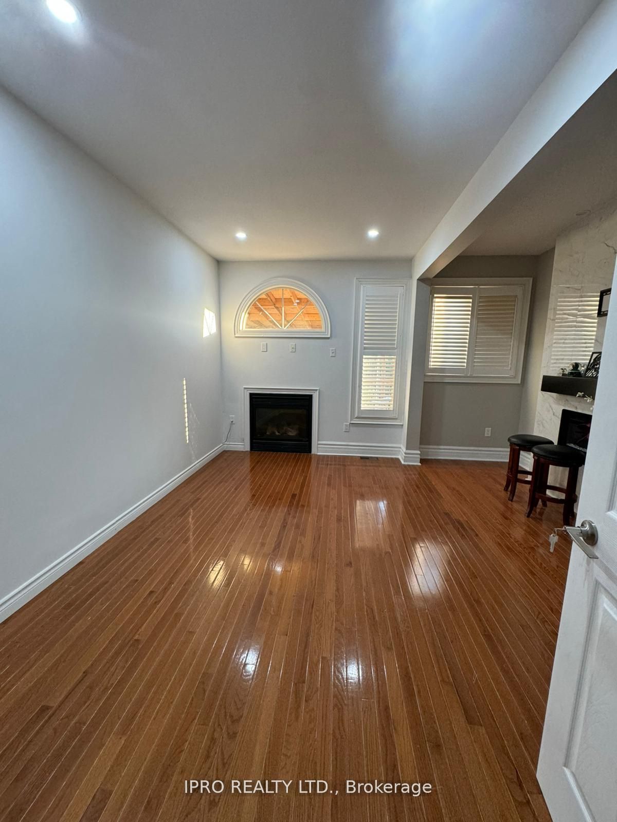 102 Southlake Boulevard Room 1 Property Photo 11