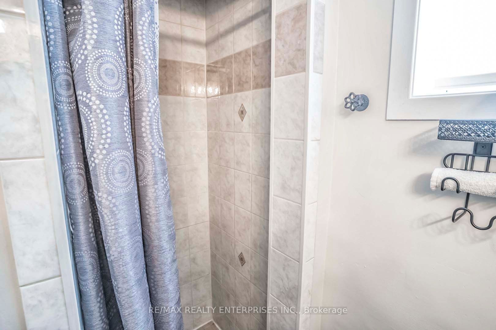 1330 Alexandra Avenue Property Photo 26