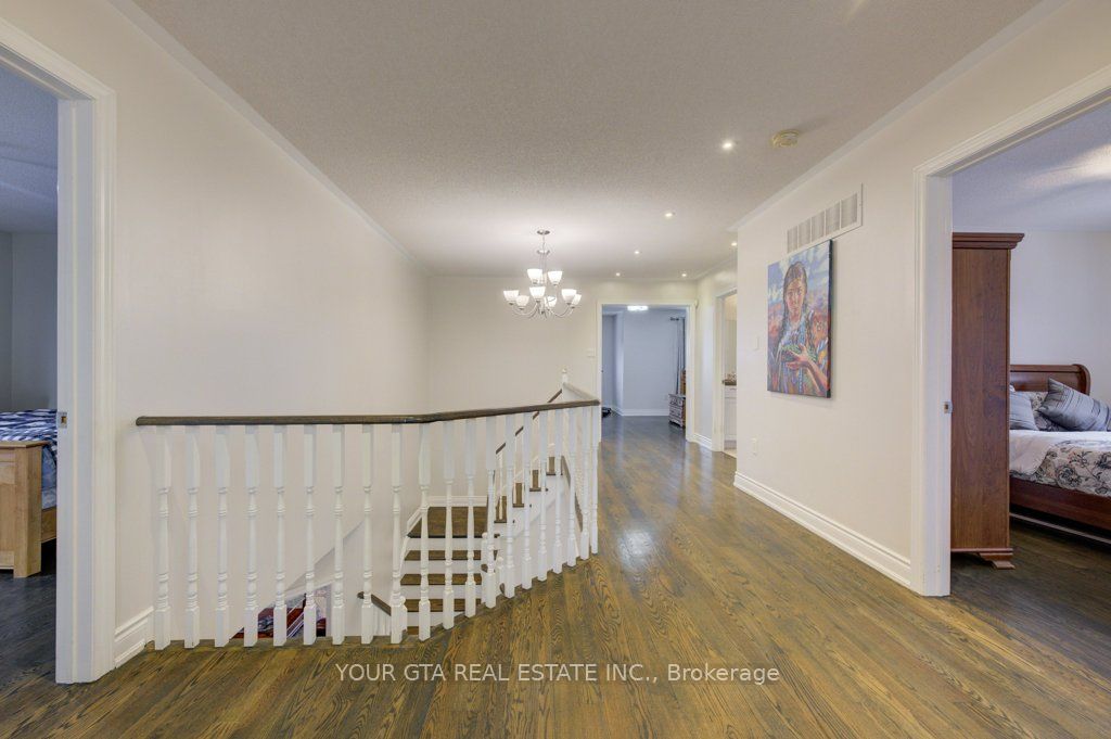 6361 Donway Drive Property Photo 16
