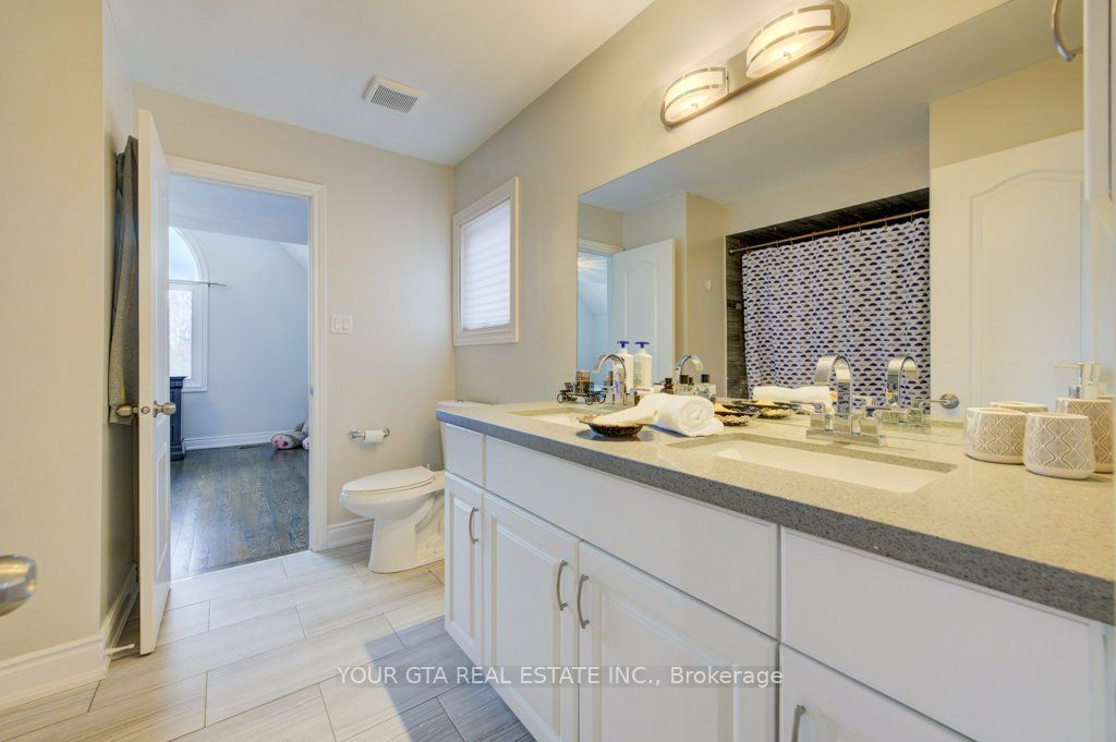 6361 Donway Drive Property Photo 24