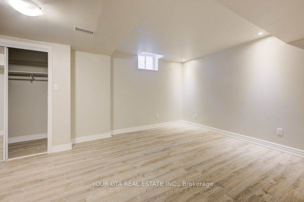 6361 Donway Drive Property Photo 30