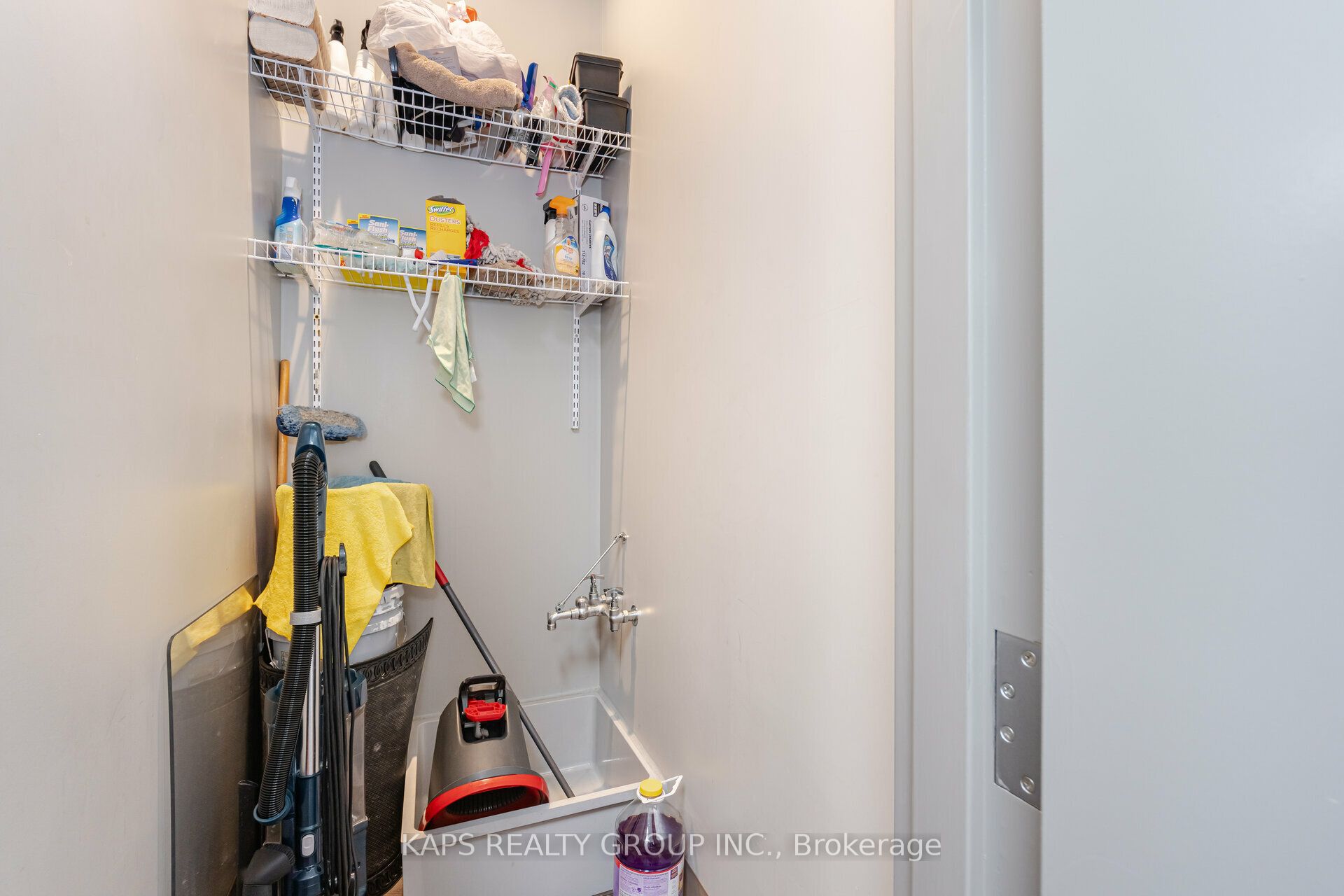 #4 - 456 Vodden Street Property Photo 26