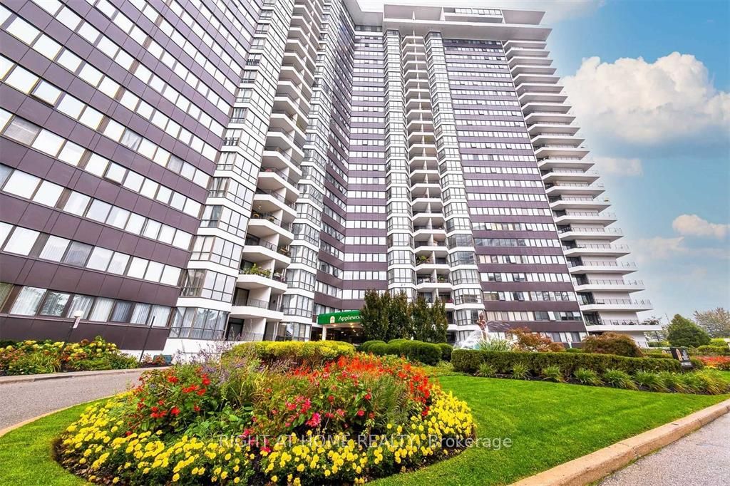 #1018 - 1333 Bloor Street Property Photo 1