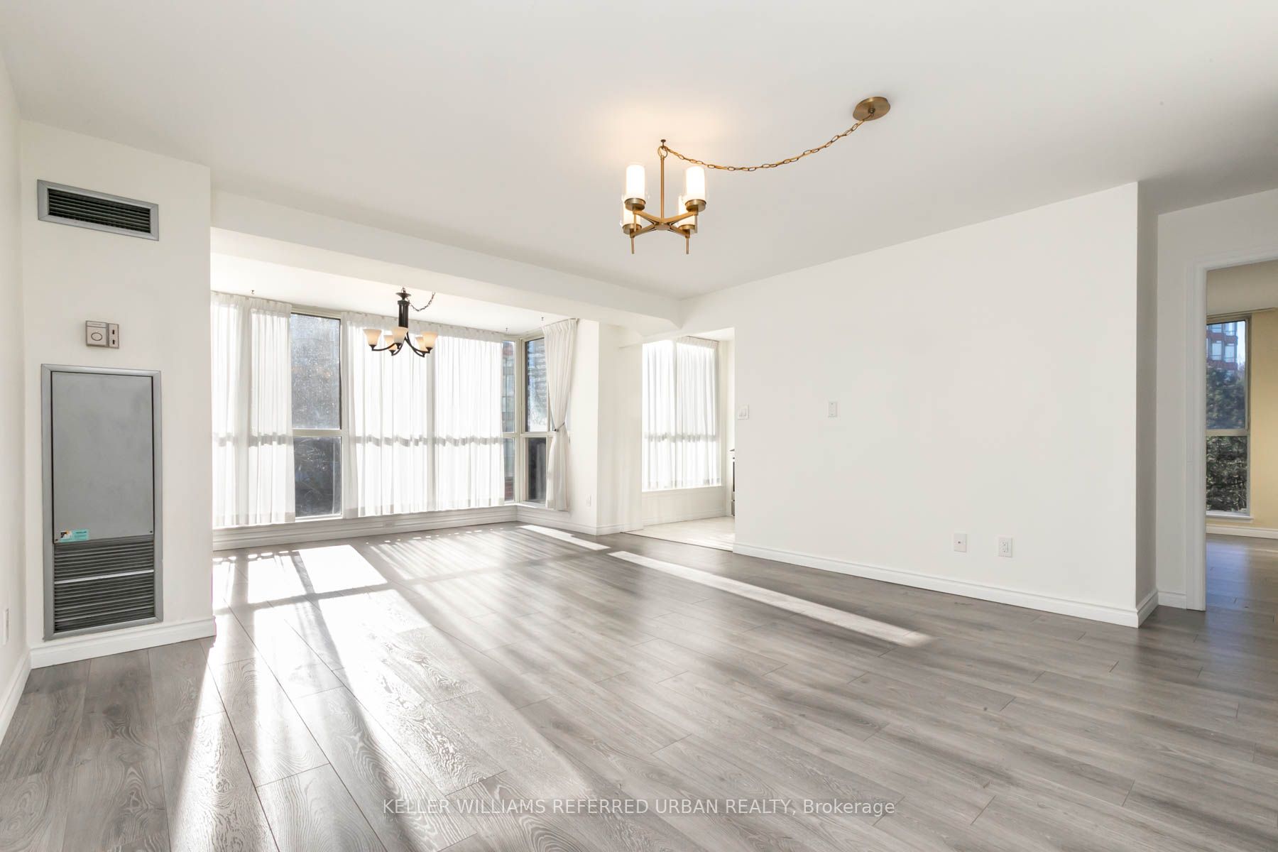 #452 - 24 Southport Street Property Photo 2