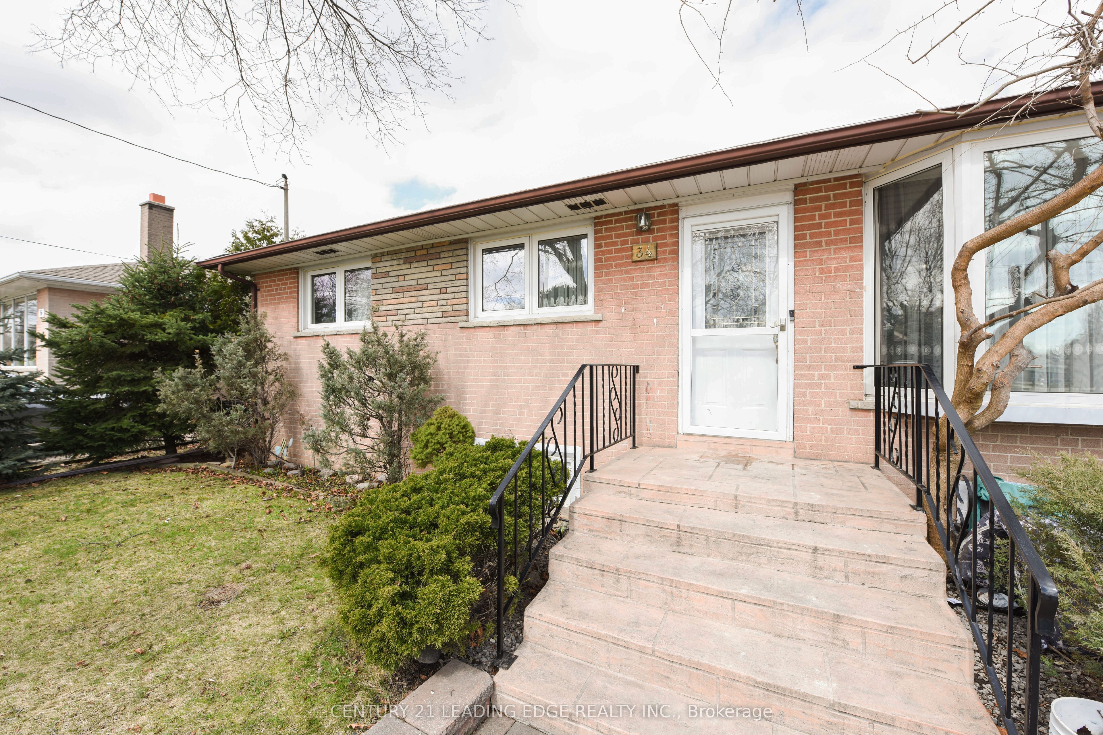 34 Paragon Road Property Photo 1