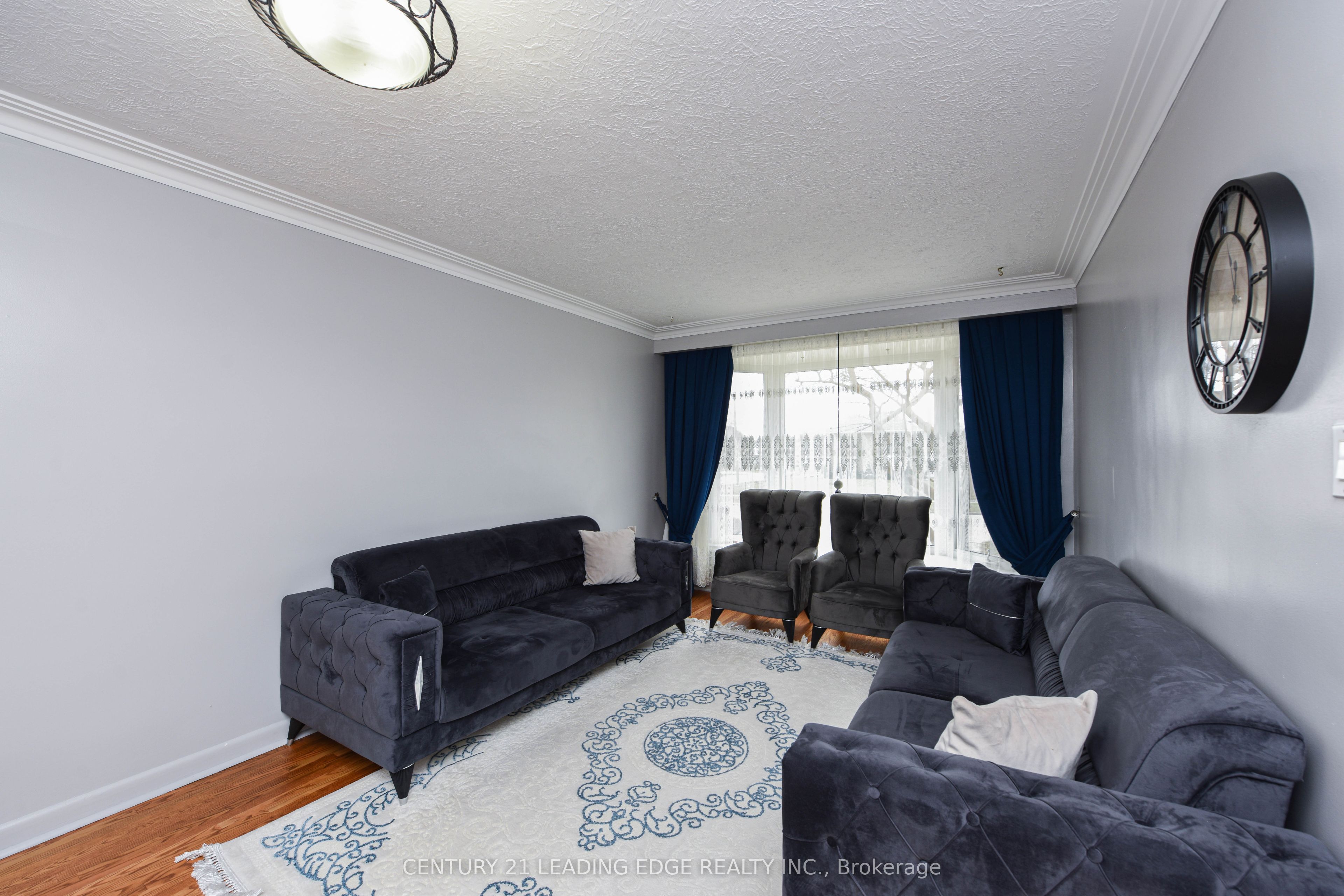 34 Paragon Road Property Photo 6