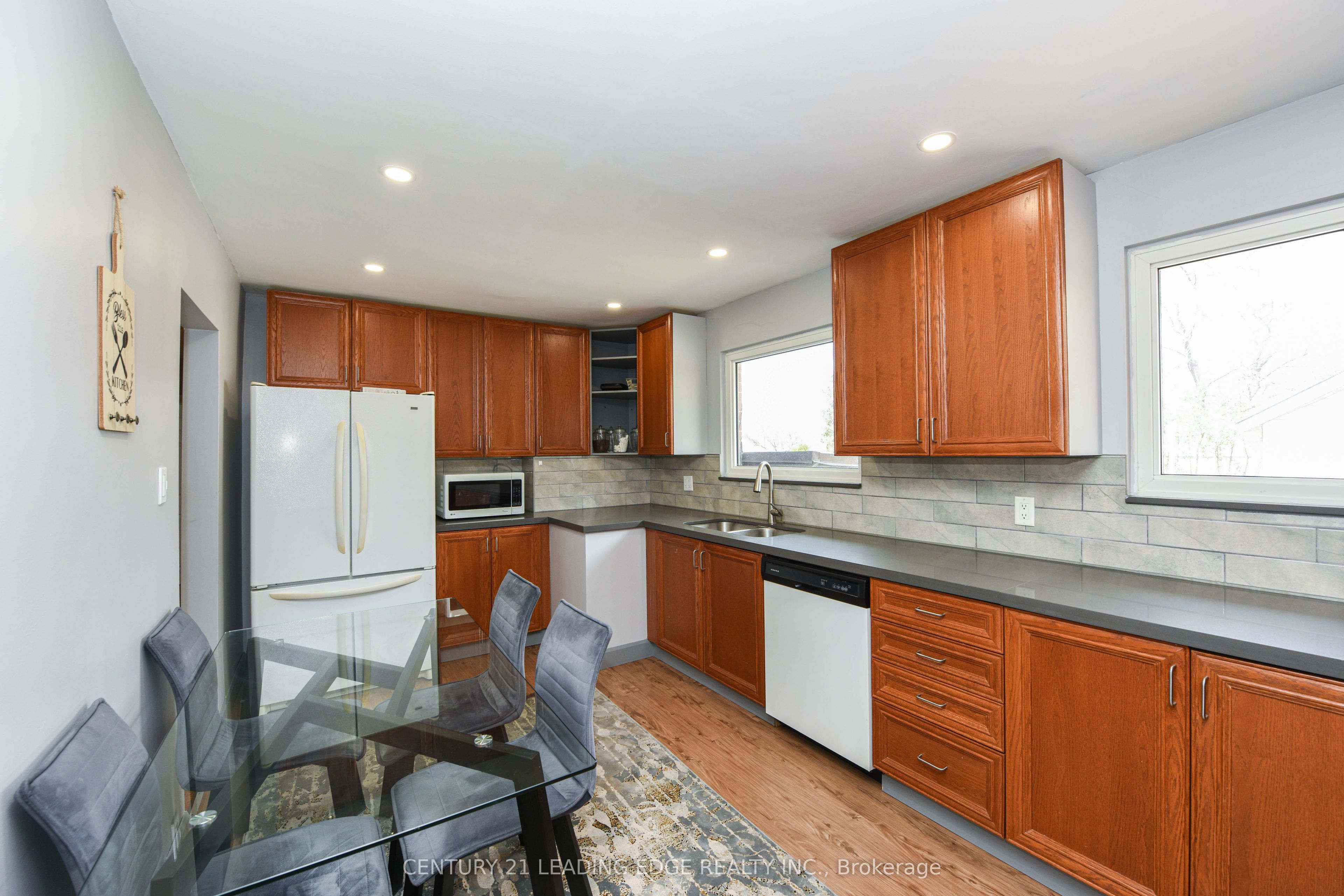 34 Paragon Road Property Photo 10