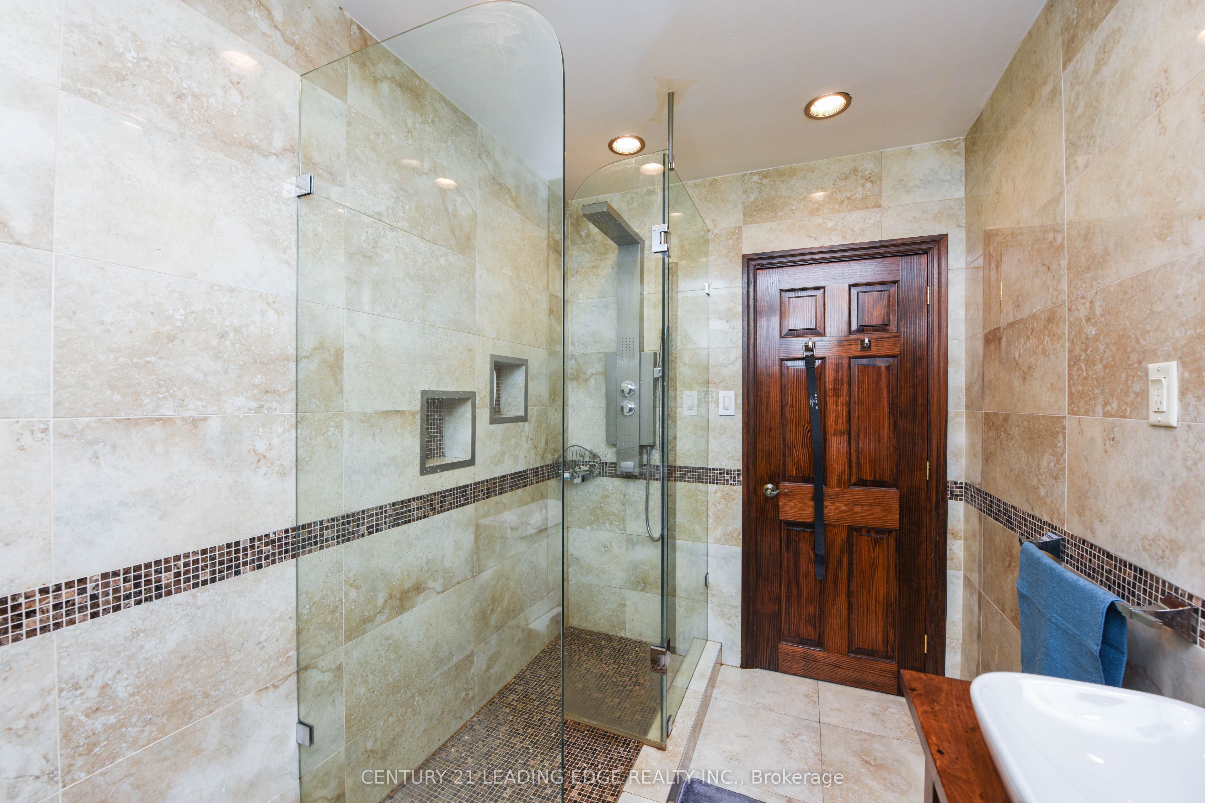34 Paragon Road Property Photo 17