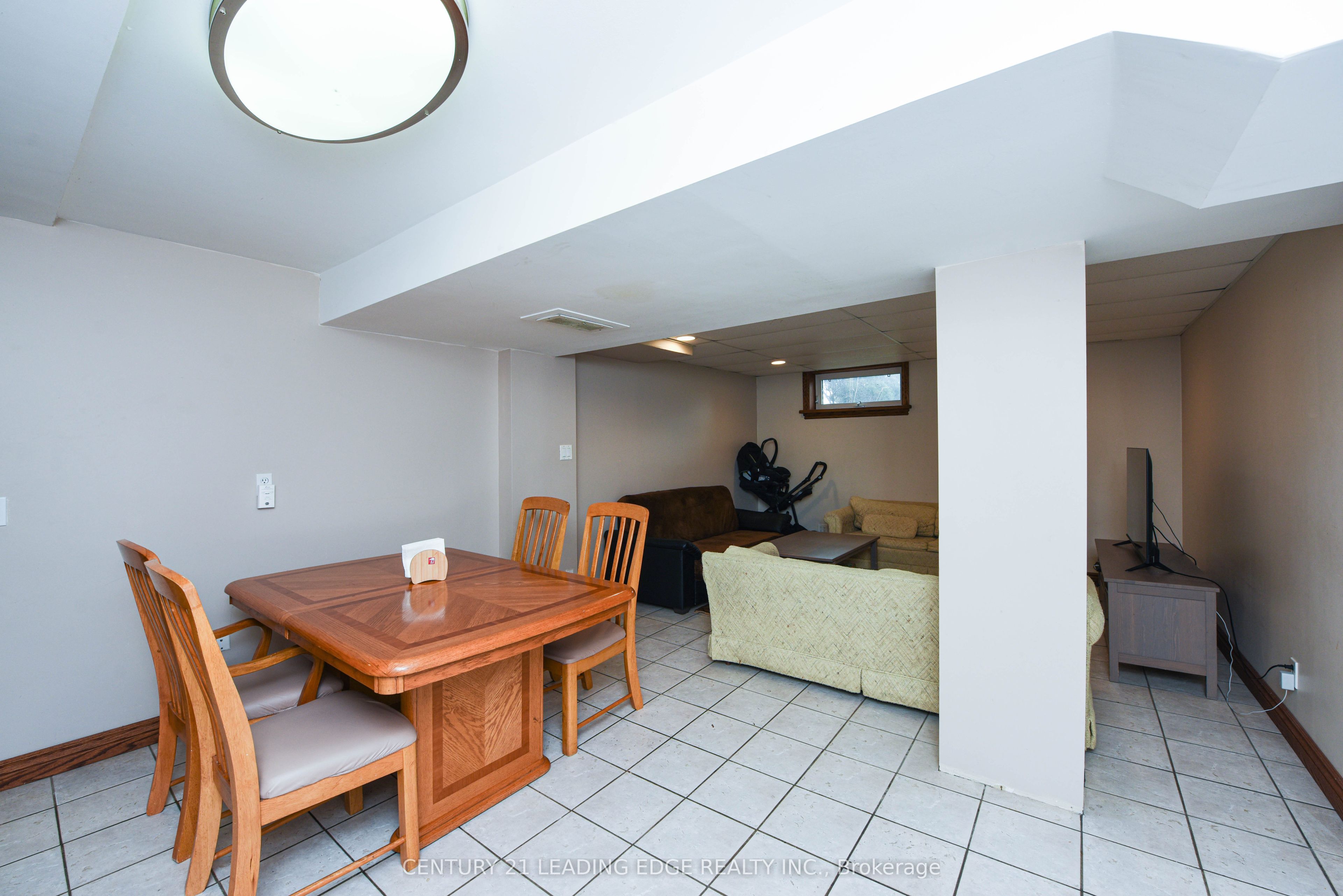 34 Paragon Road Property Photo 25