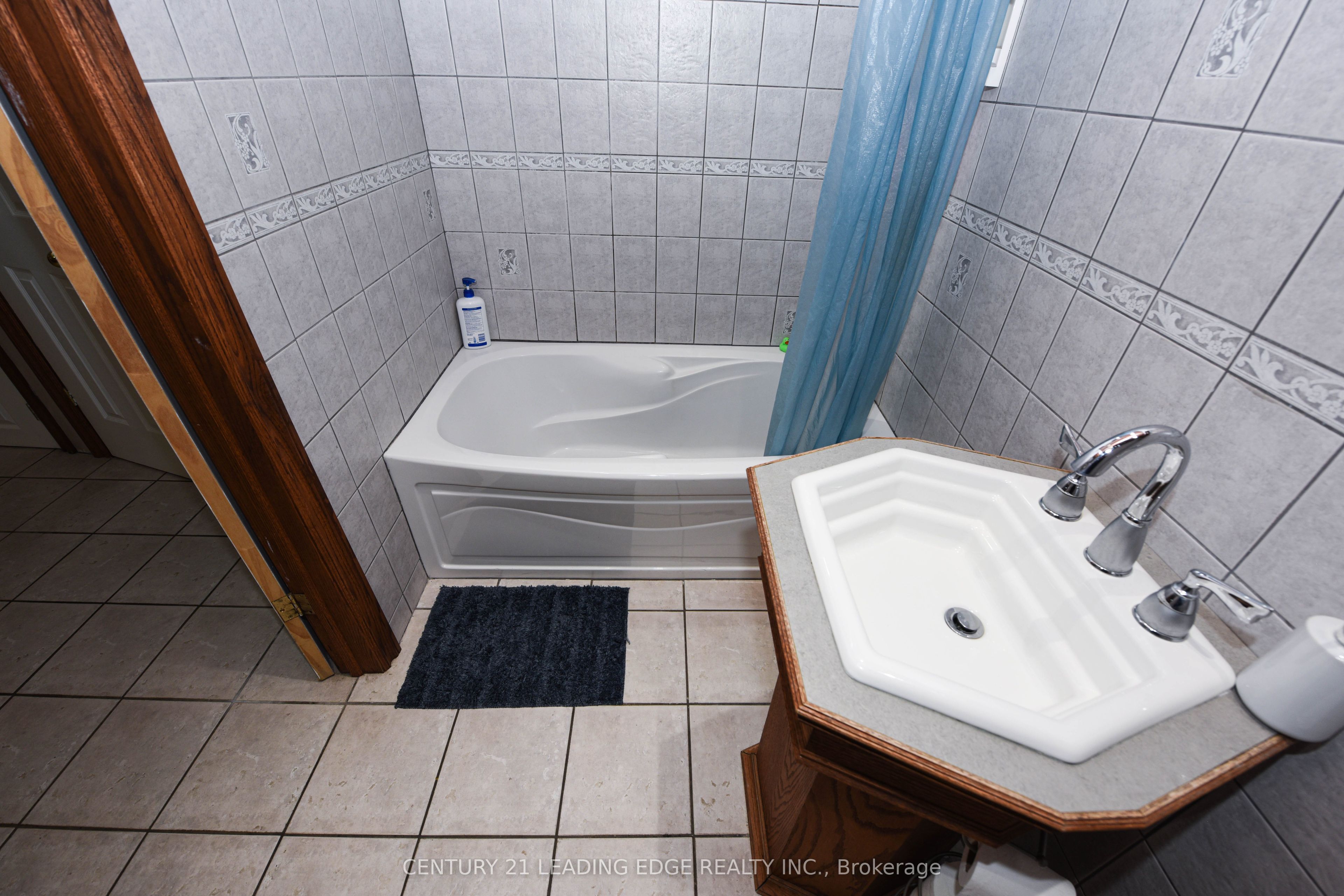 34 Paragon Road Property Photo 28