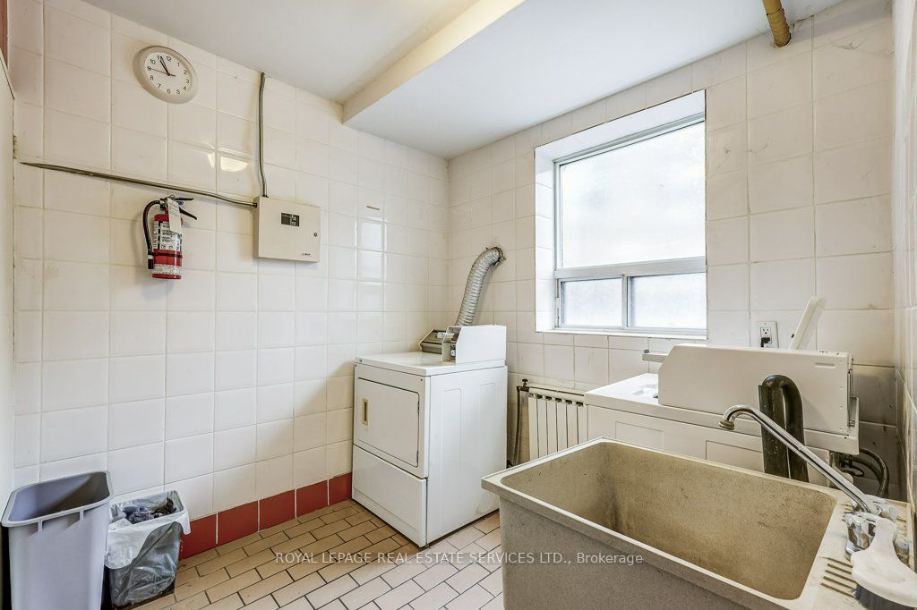 8 Lake Shore Drive Property Photo 4