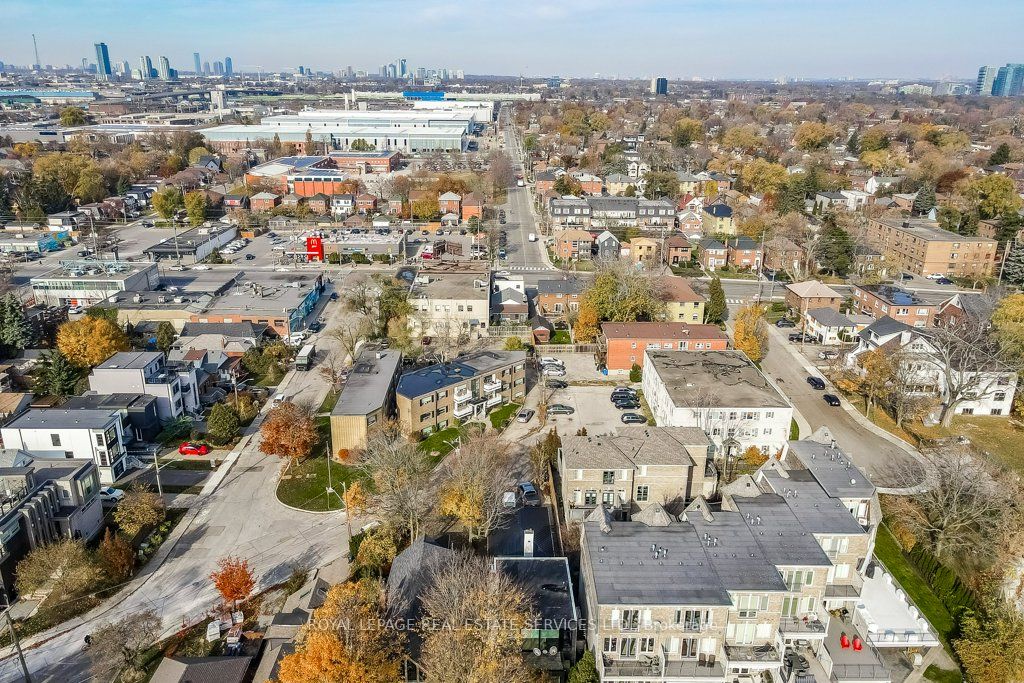 8 Lake Shore Drive Property Photo 15