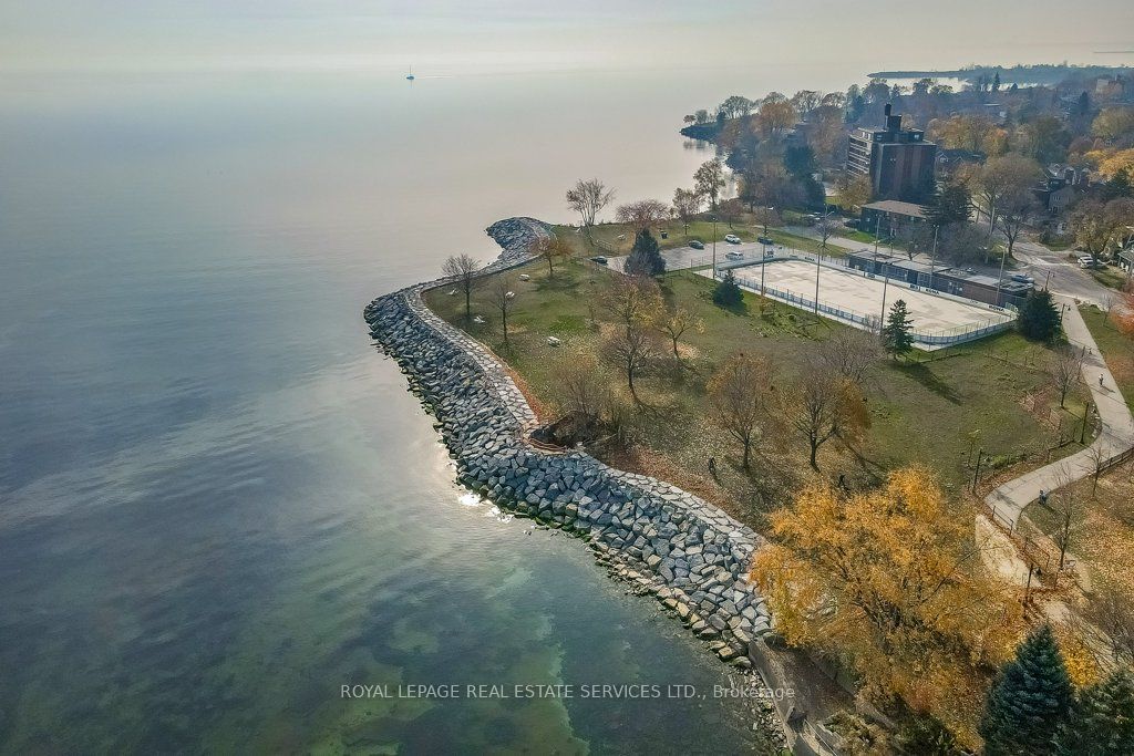 8 Lake Shore Drive Property Photo 21