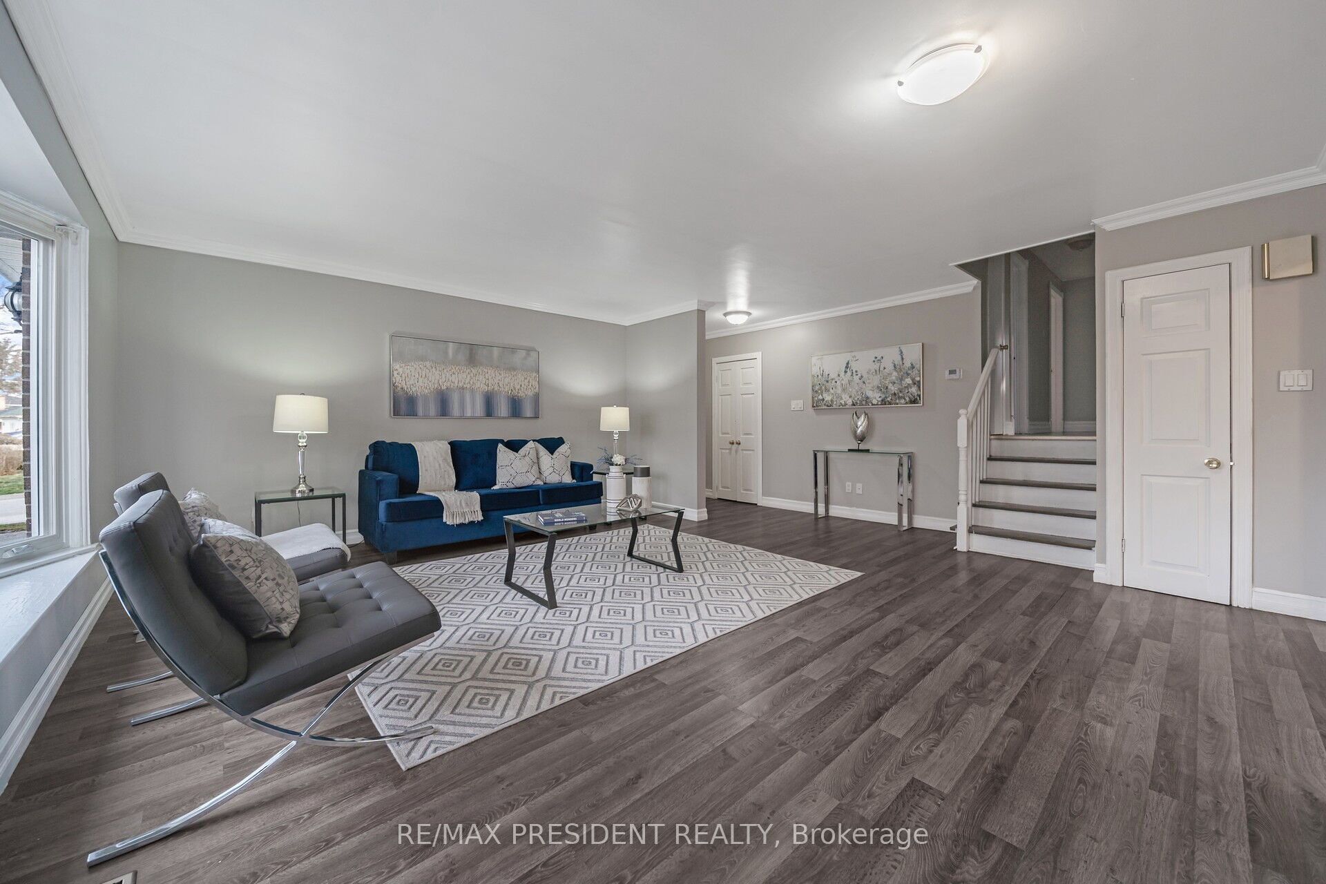 83 Watson Crescent Property Photo 3