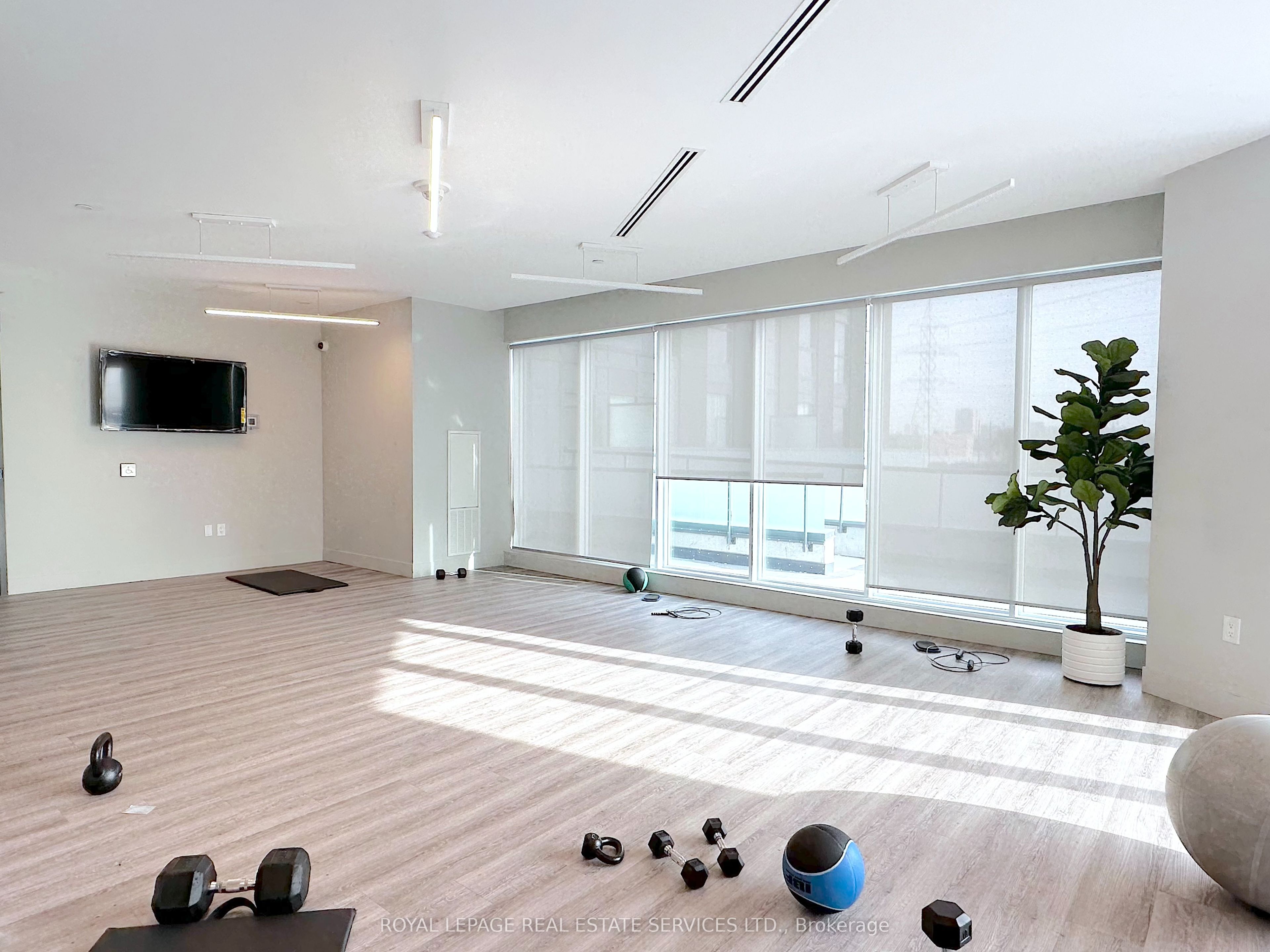 #3004 - 15 Vena Way Property Photo 9