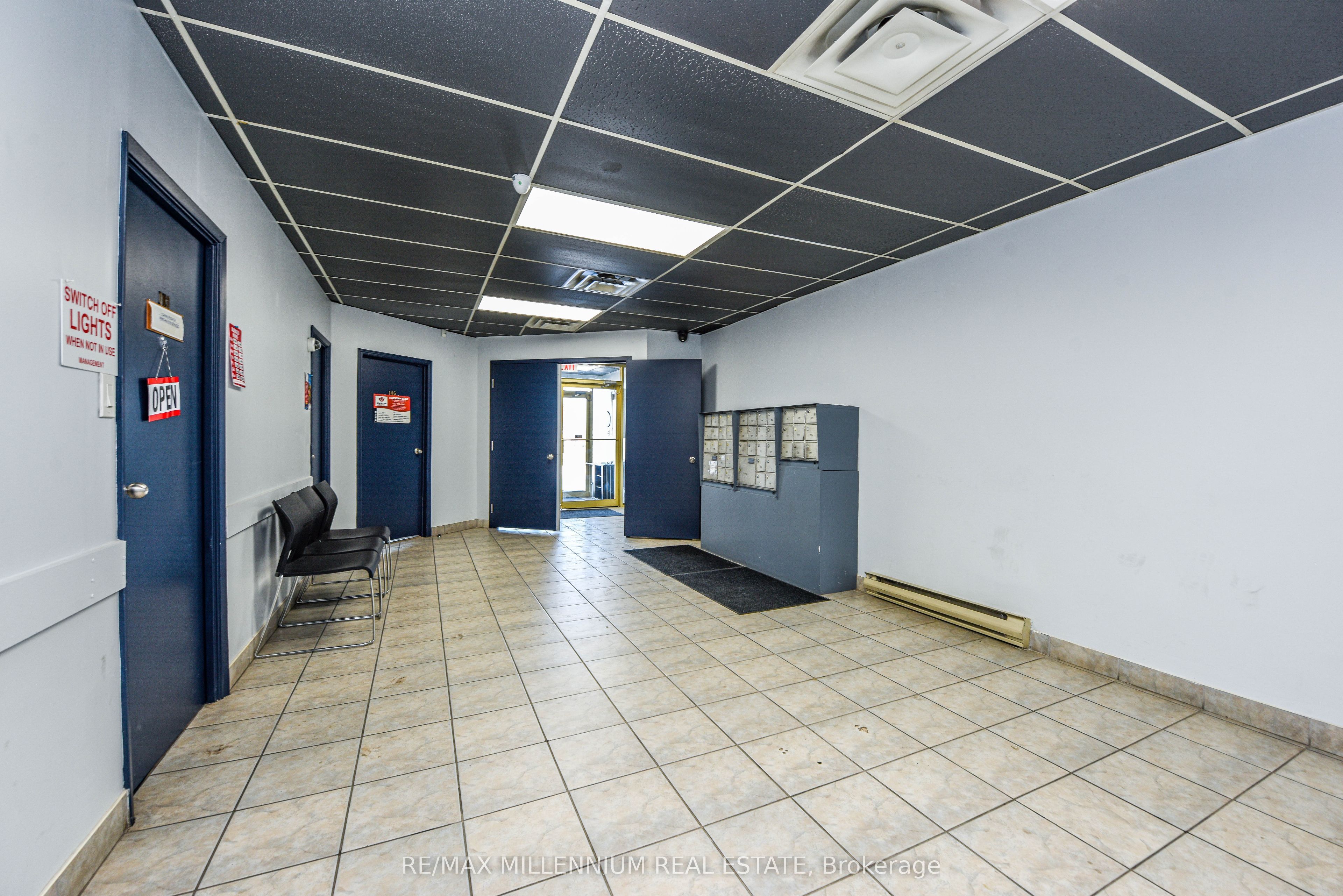 #107 - 1300 Steeles Avenue Property Photo 4