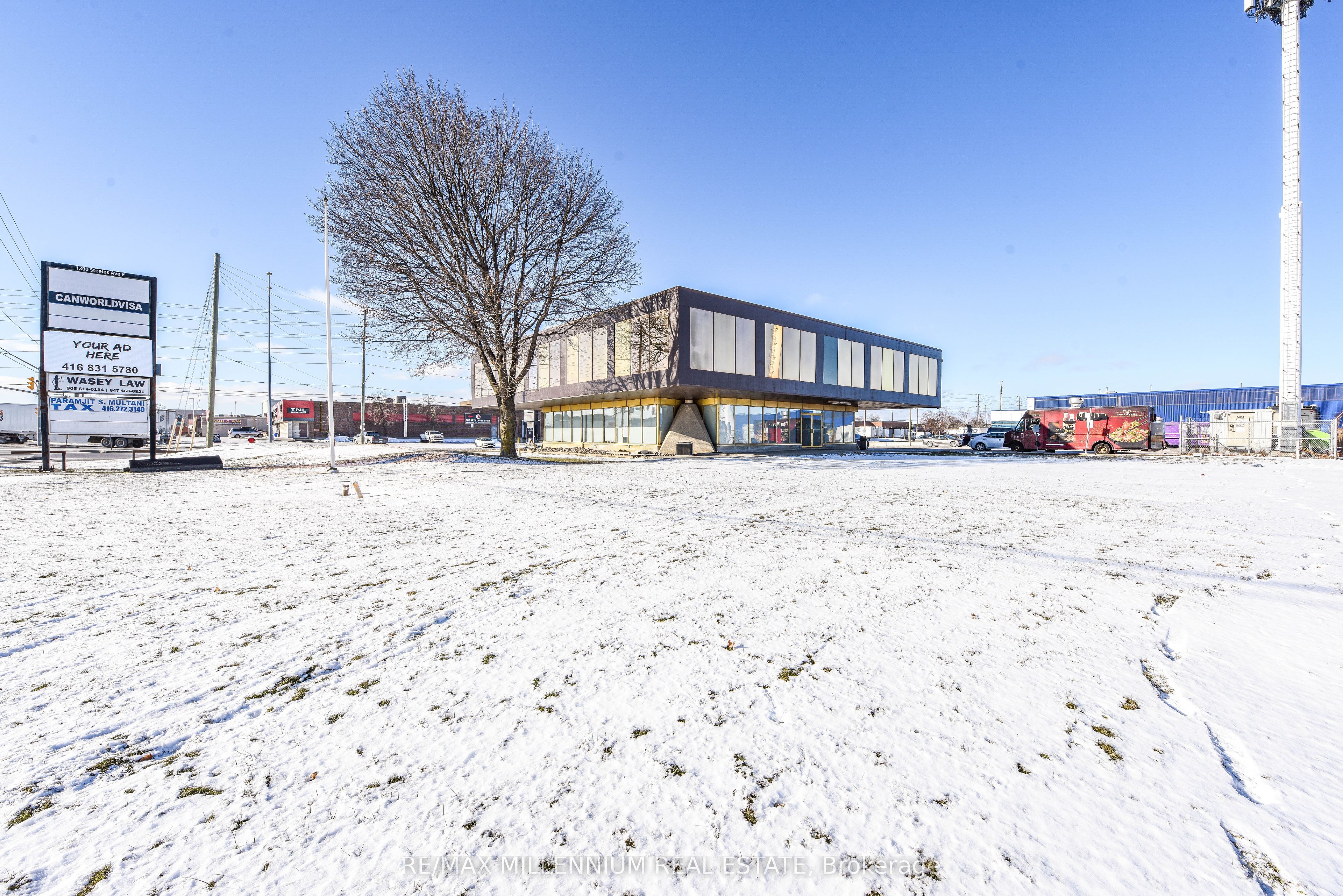 #202 - 1300 Steeles Avenue Property Photo 1