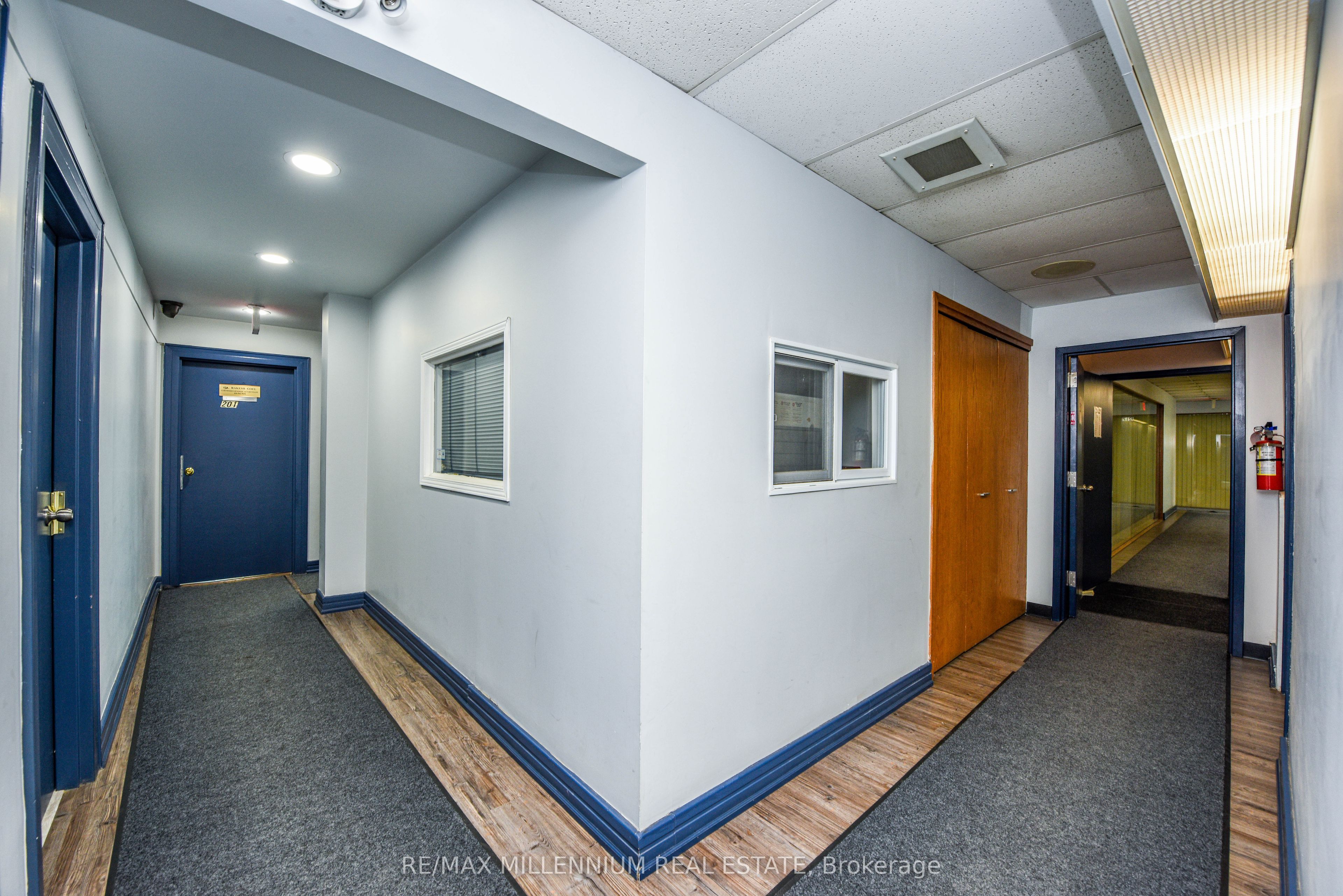 #224 - 1300 Steeles Avenue Property Photo 7
