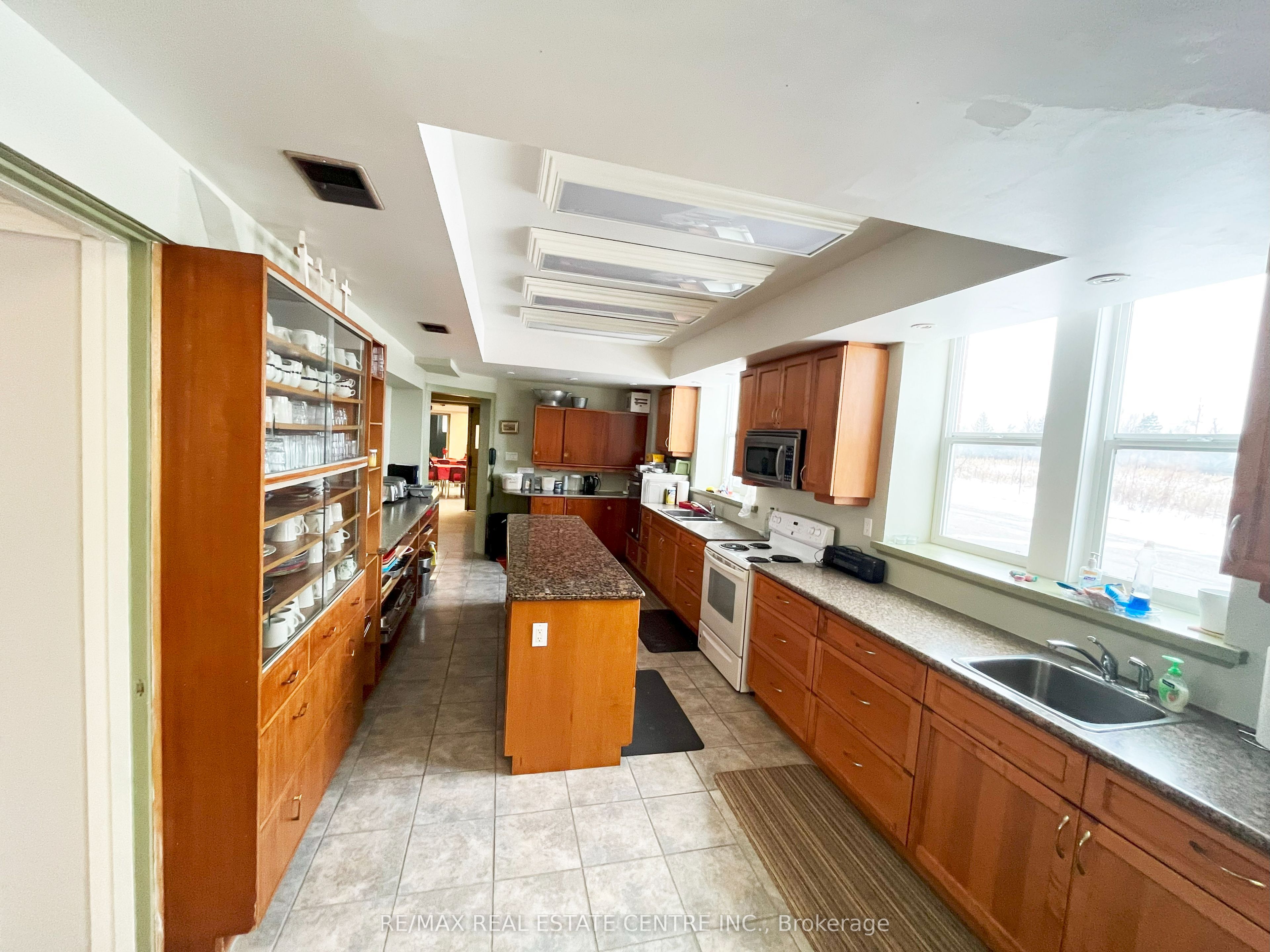 12274 Guelph Line Property Photo 31