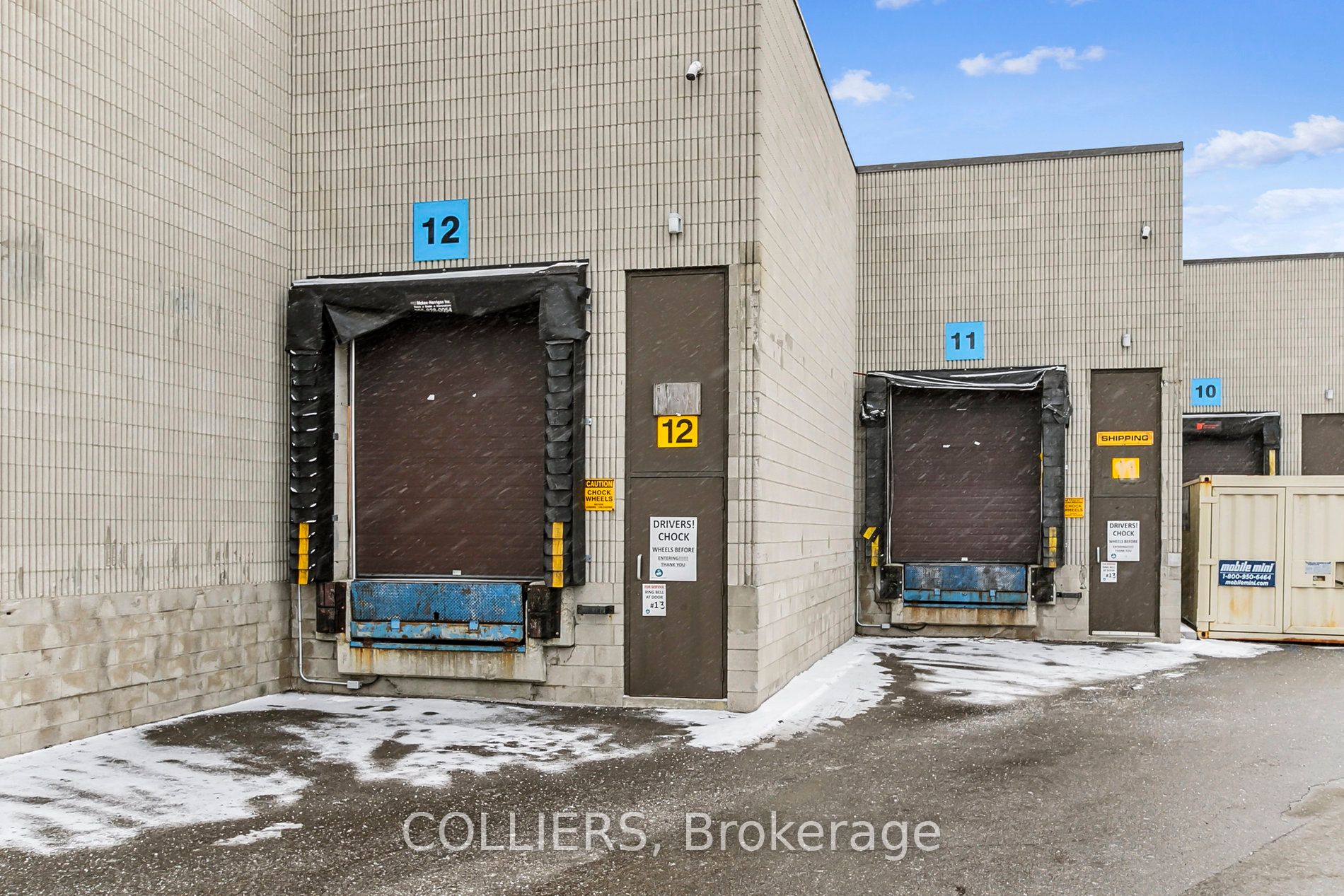 #4 - 77 Browns Line Property Photo 2