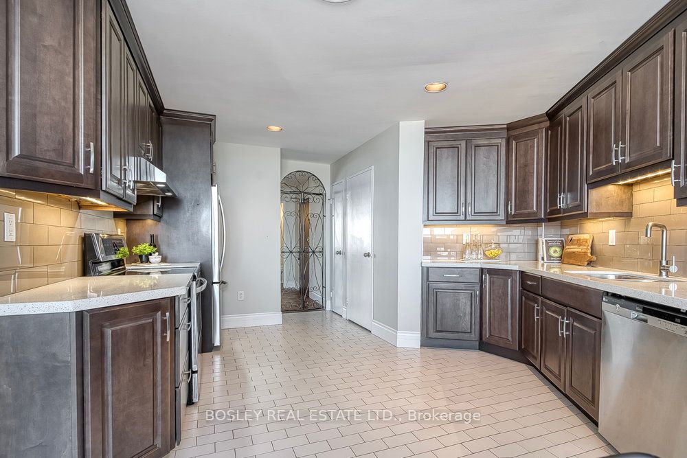 #ph2 - 335 Mill Road Property Photo 8