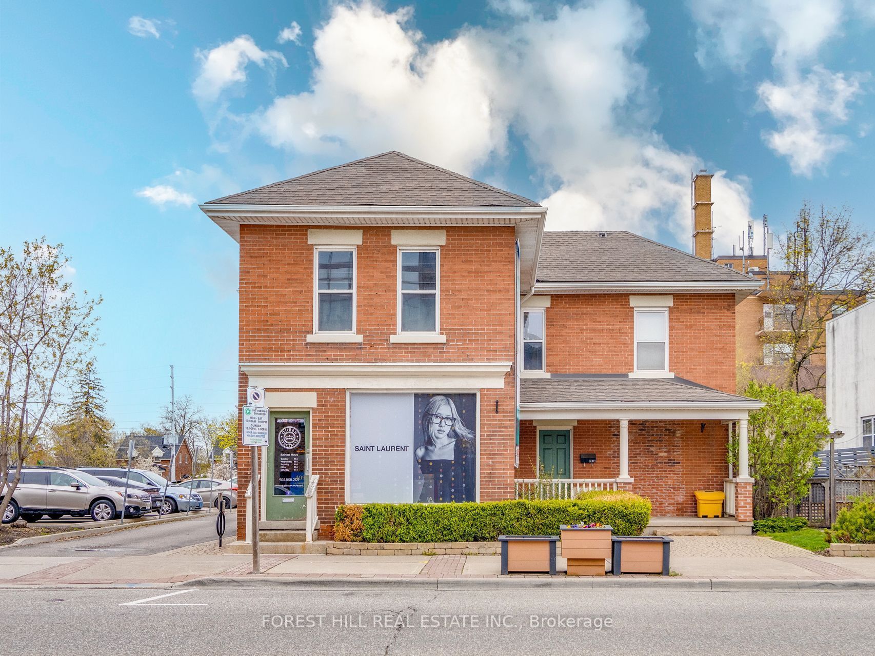 201 Queen Street Property Photo 2