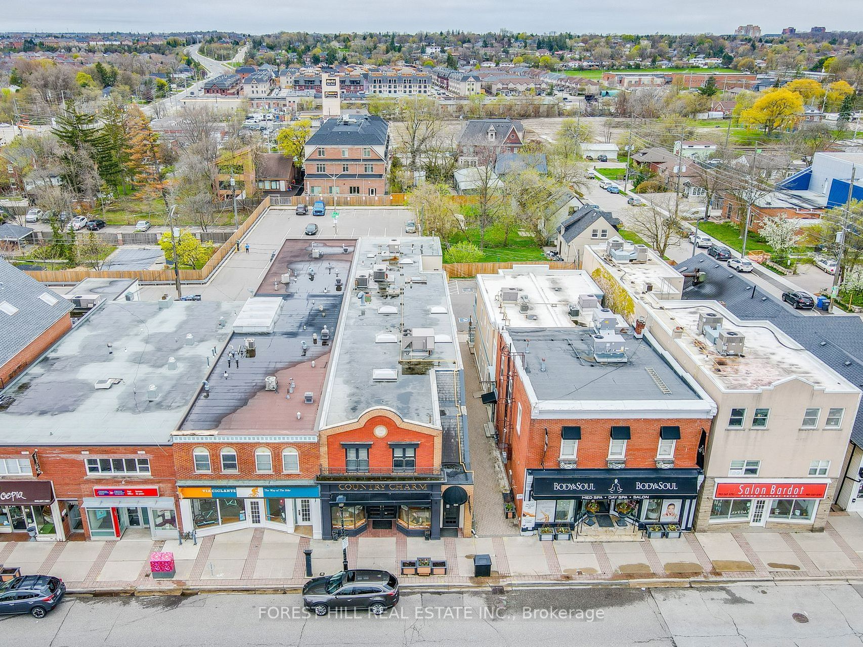 201 Queen Street Property Photo 39