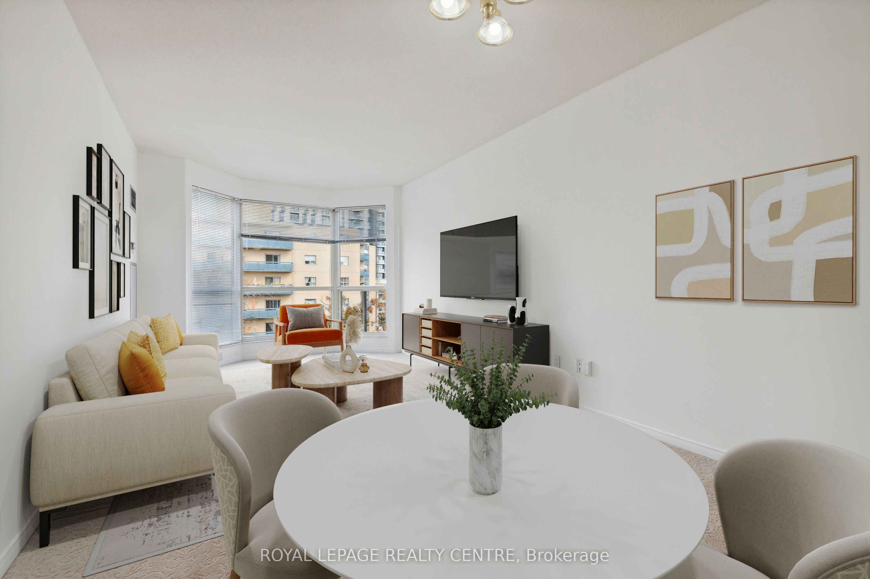 #606 - 2511 Lakeshore Road Property Photo 6