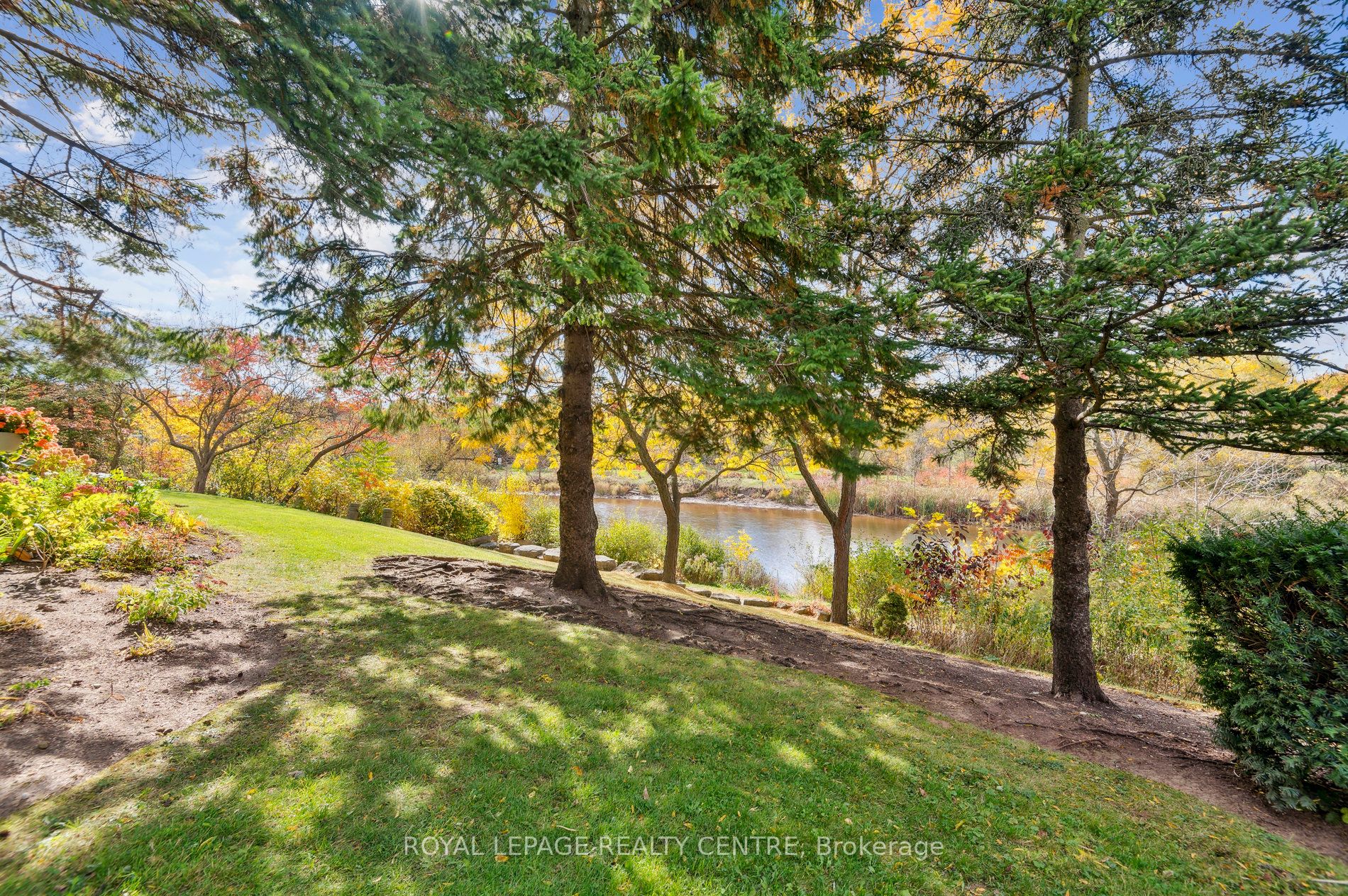 #606 - 2511 Lakeshore Road Property Photo 25