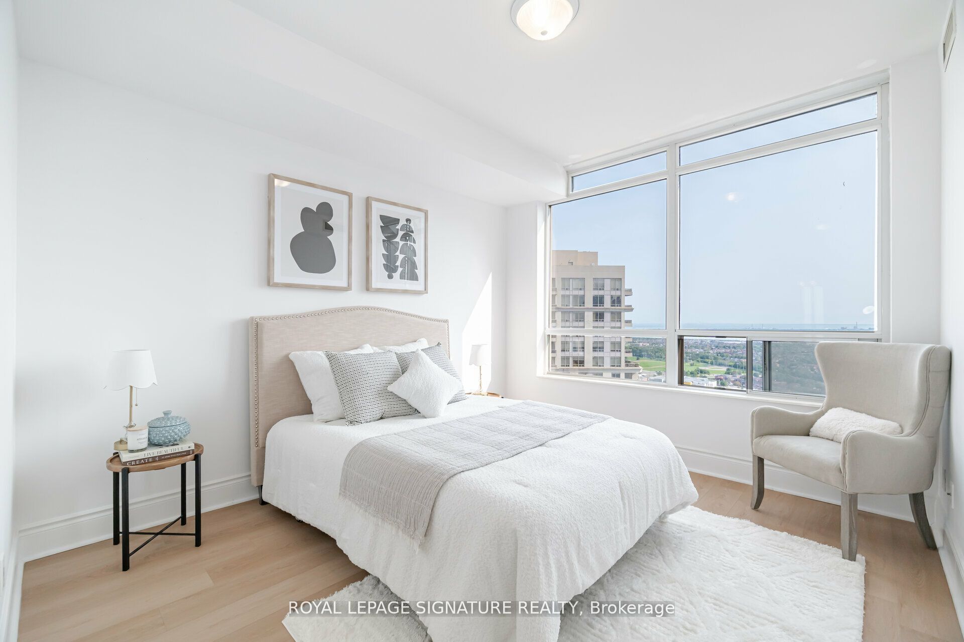 #3028 - 3888 Duke Of York Boulevard Property Photo 13