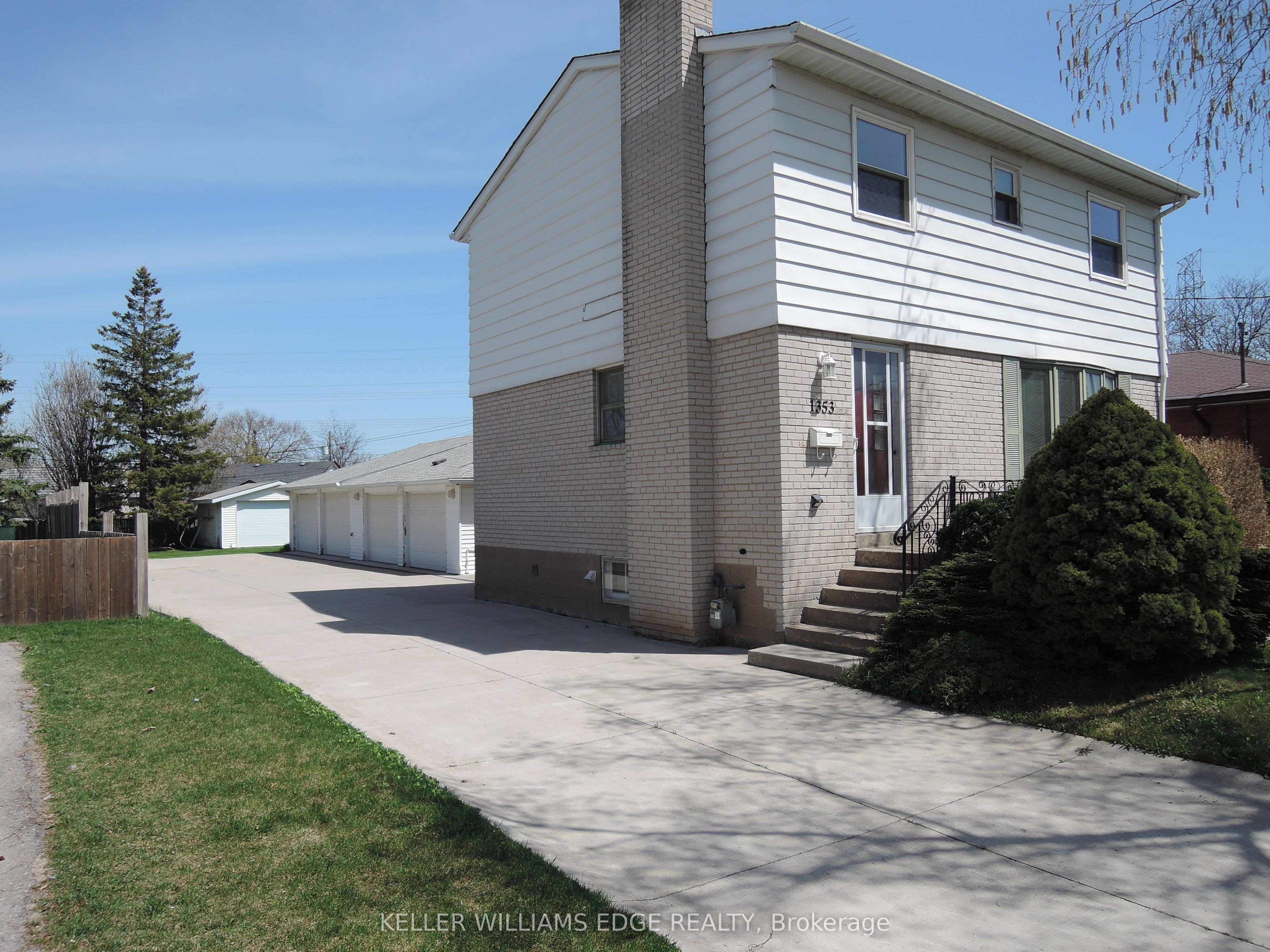 1353 Fisher Avenue Property Photo 3