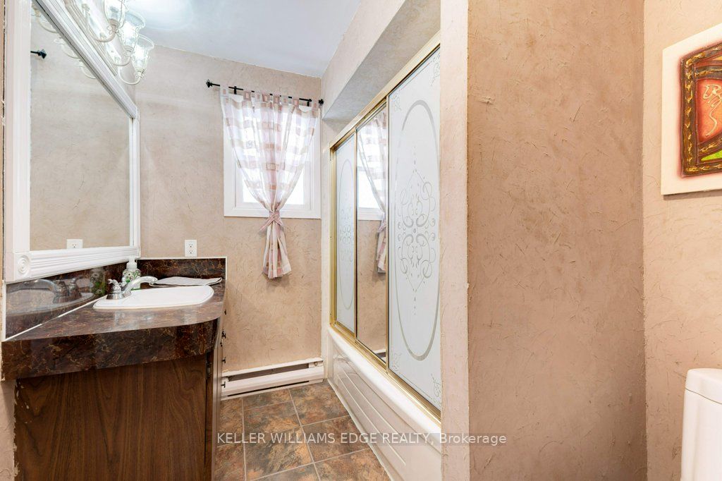 1353 Fisher Avenue Property Photo 16