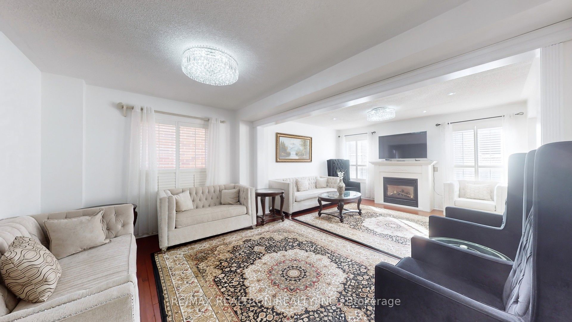8 Waterdale Road Property Photo 2