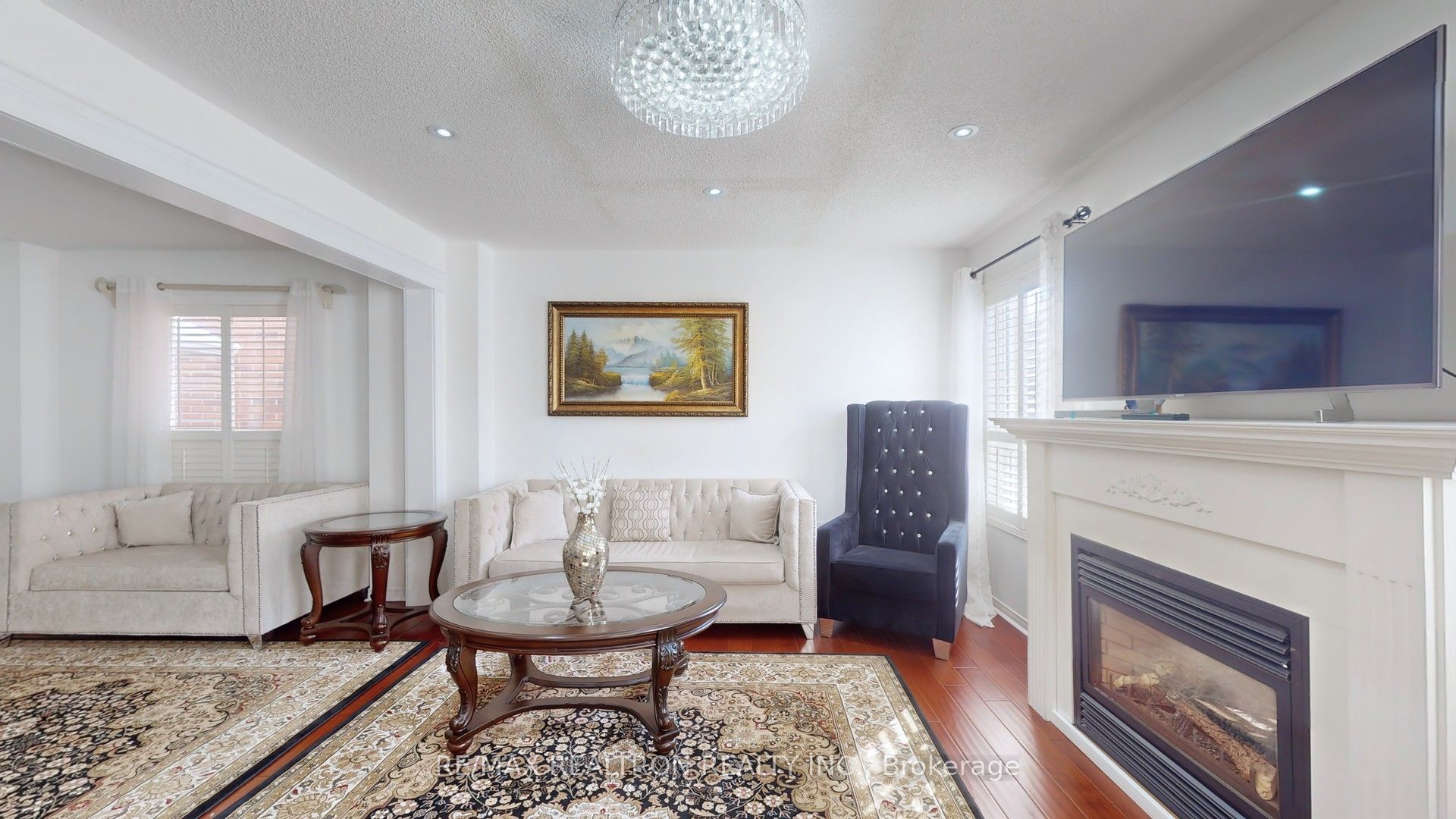 8 Waterdale Road Property Photo 7