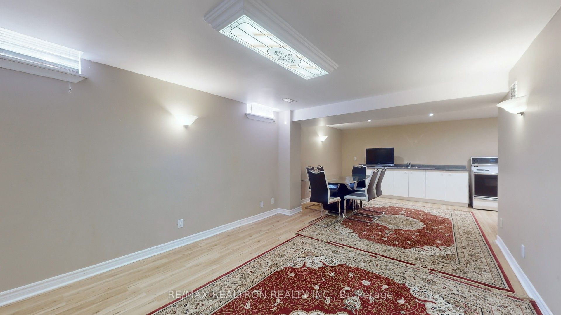 8 Waterdale Road Property Photo 29