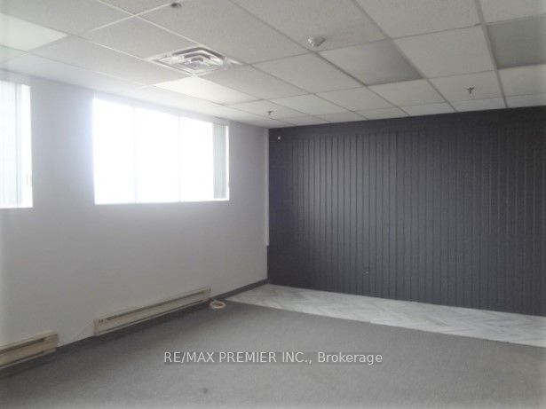 #207 - 2200 Martin Grove Road Property Photo 5