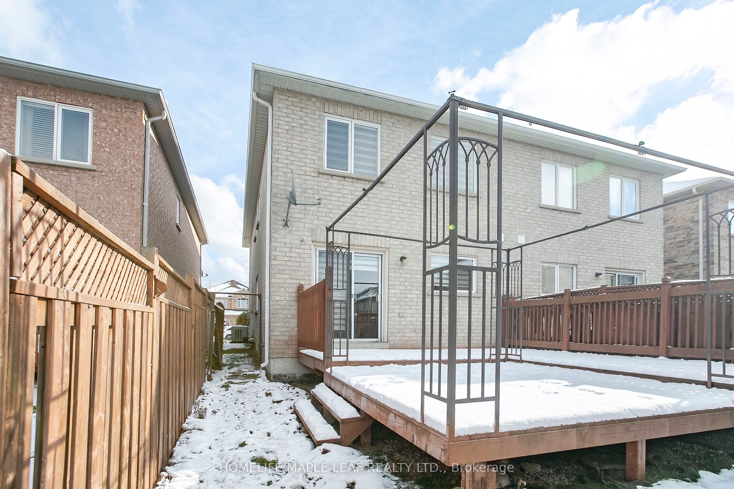 29 Dewridge Court Property Photo 29