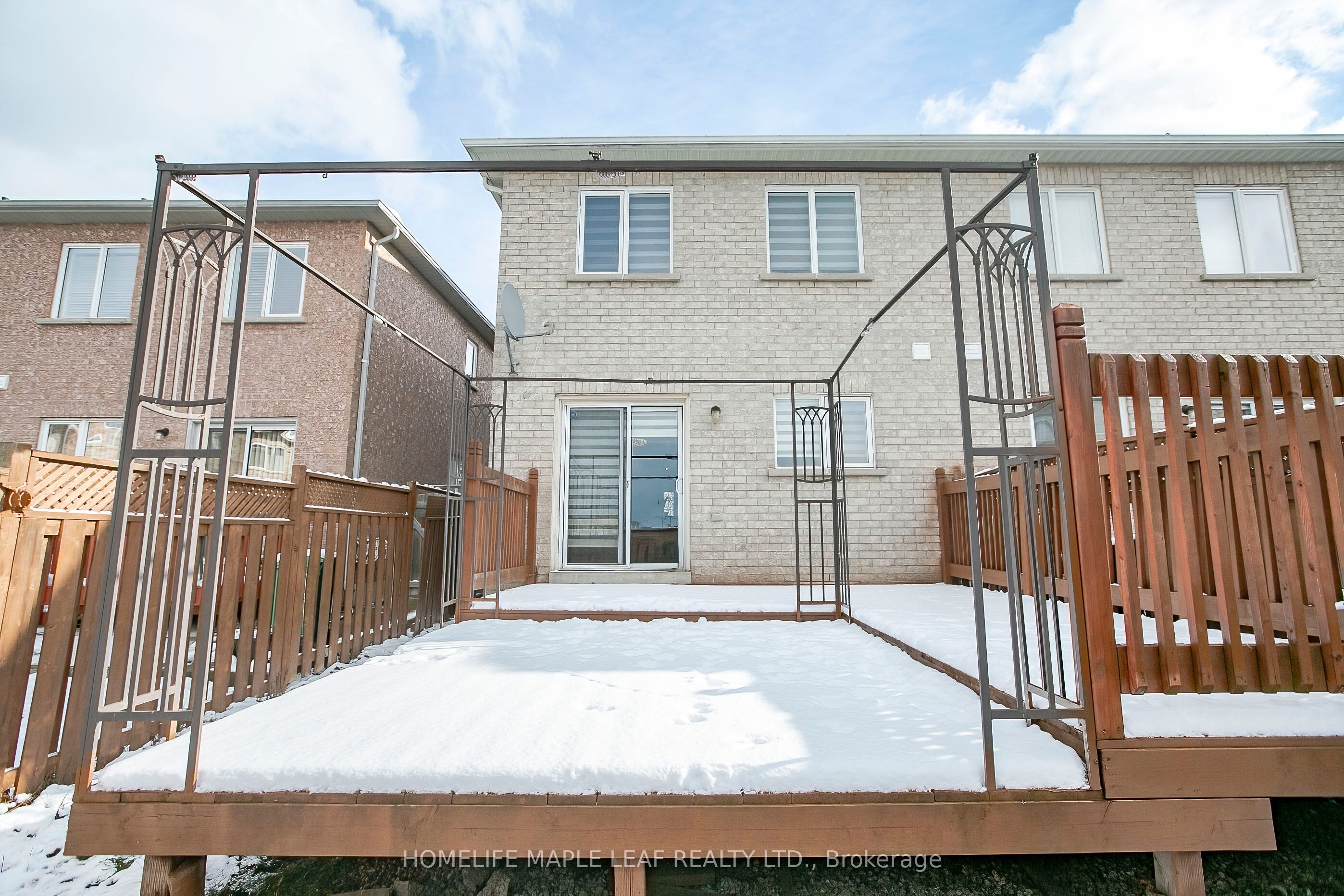 29 Dewridge Court Property Photo 30