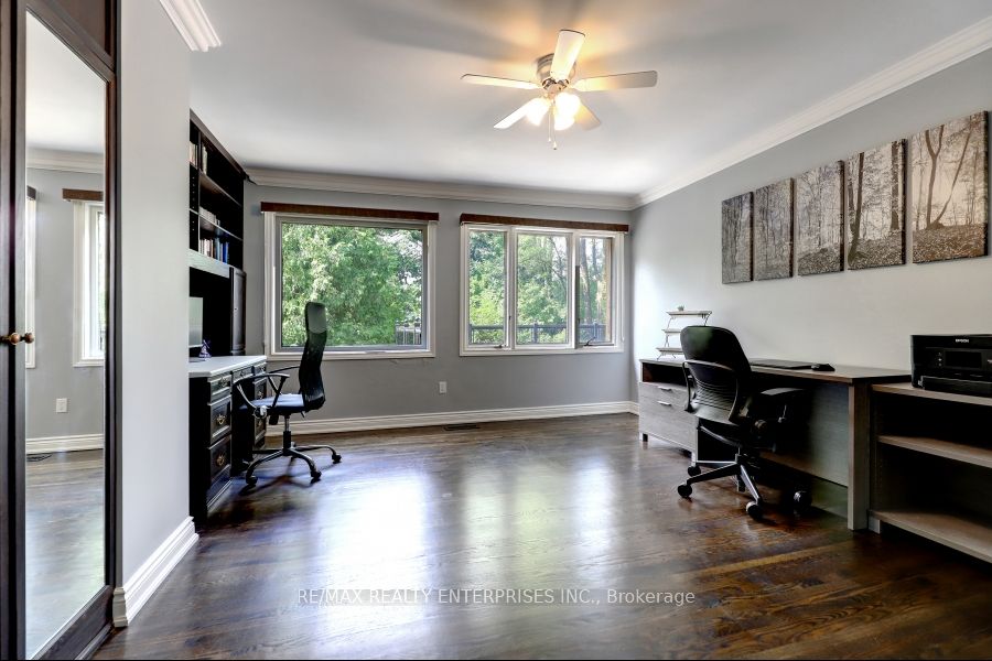 100 Old Mill Road Property Photo 32