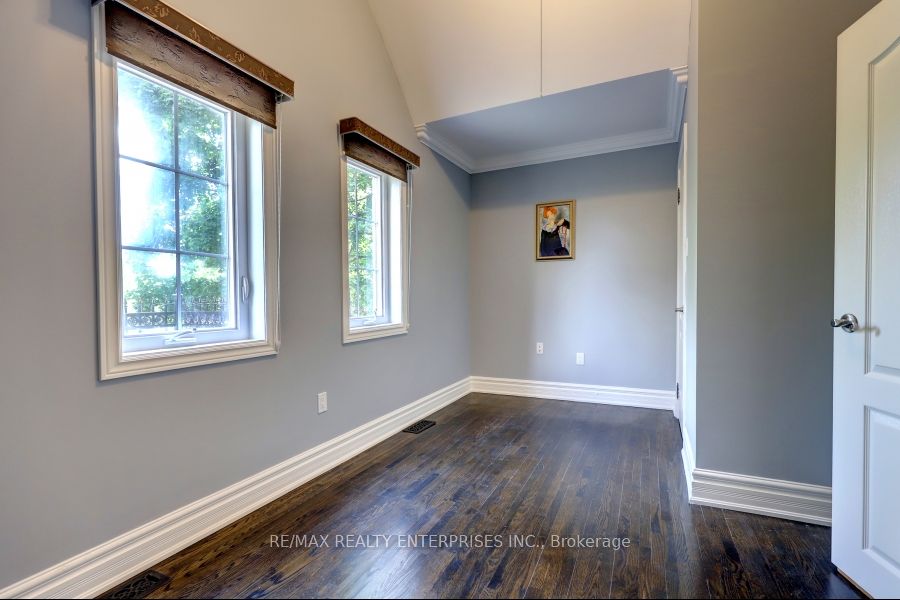 100 Old Mill Road Property Photo 33