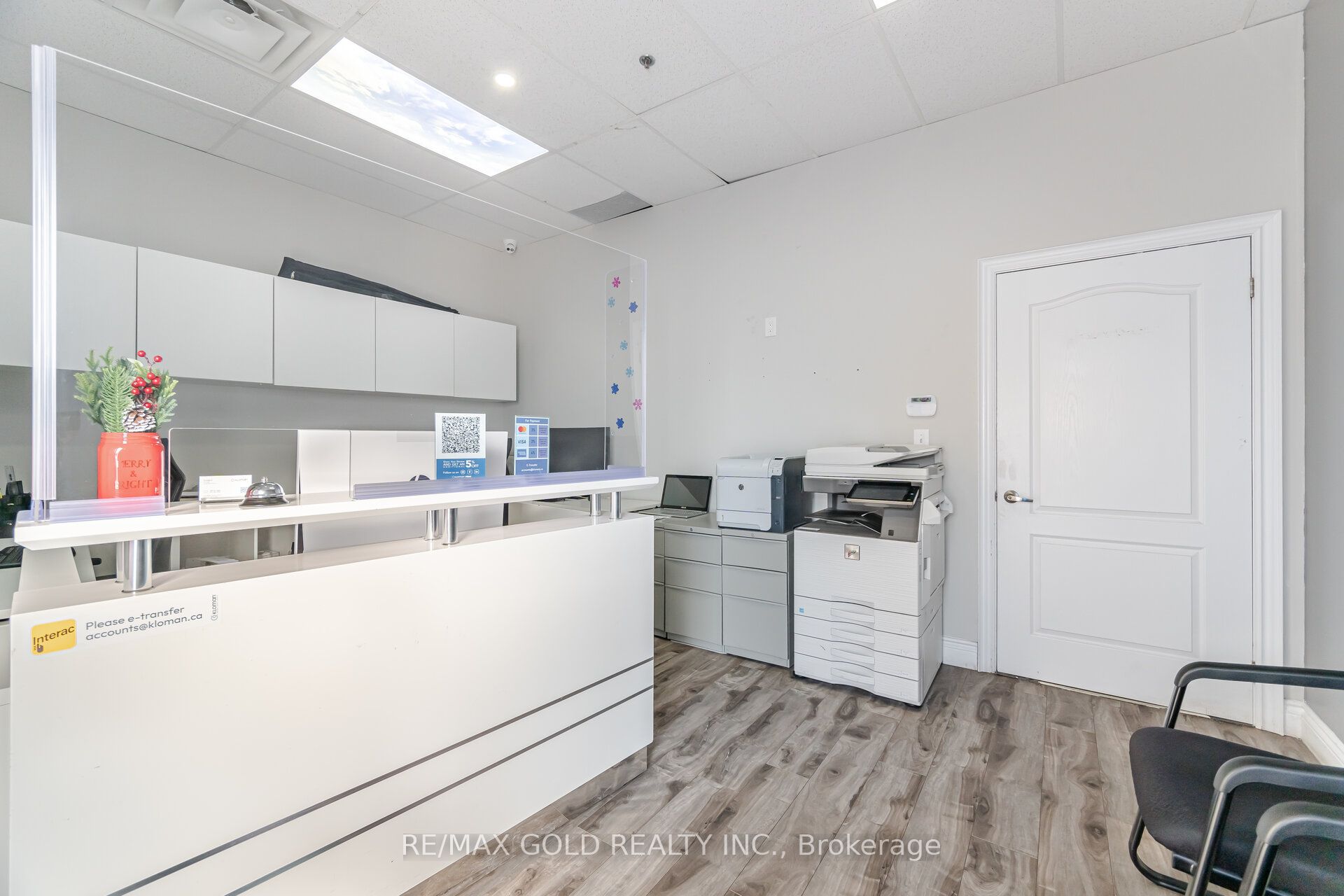 ##26 - 2074 Steeles Avenue Property Photo 23