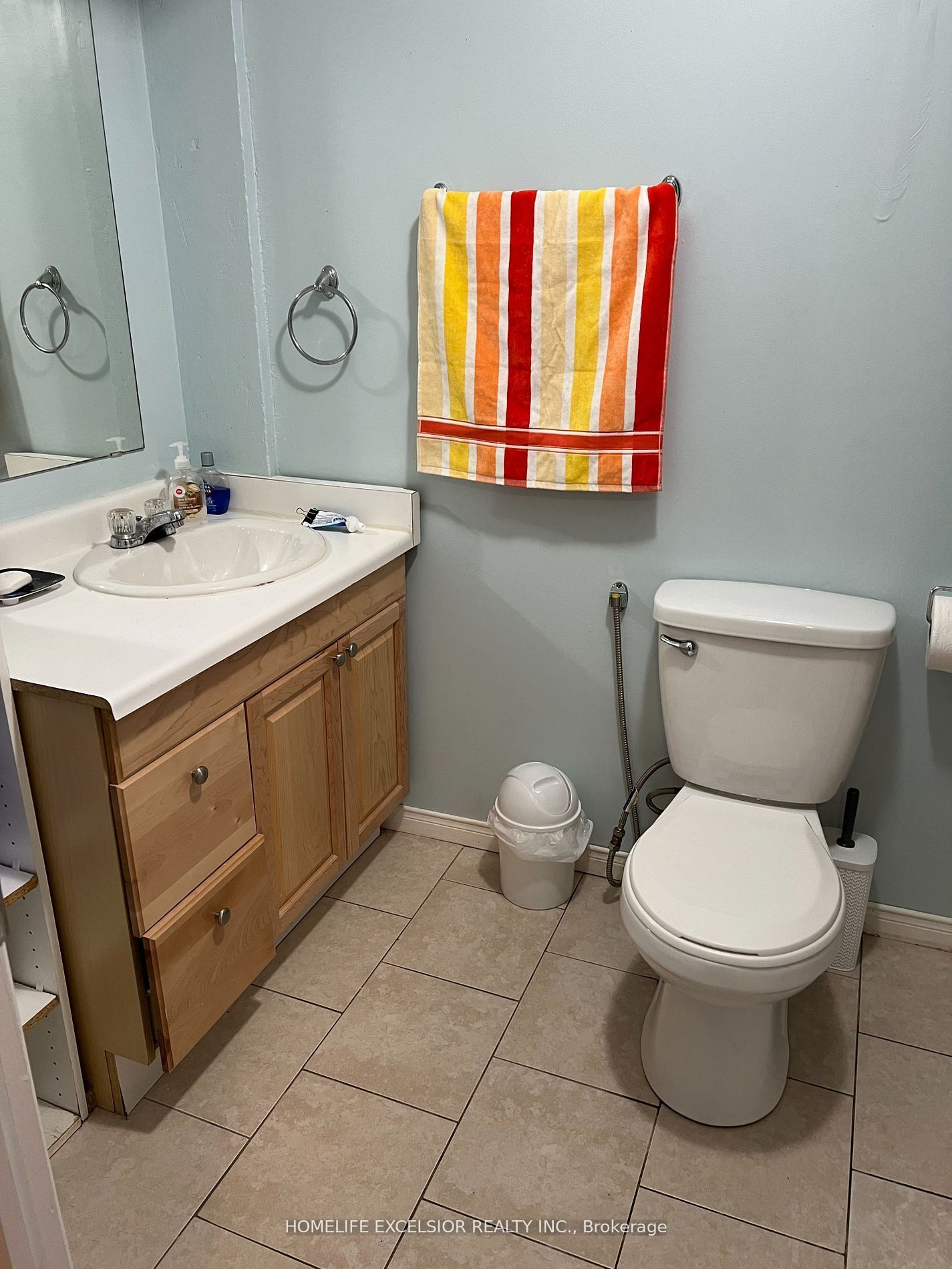 6146 Rowers ( Basement) Crescent Property Photo 5