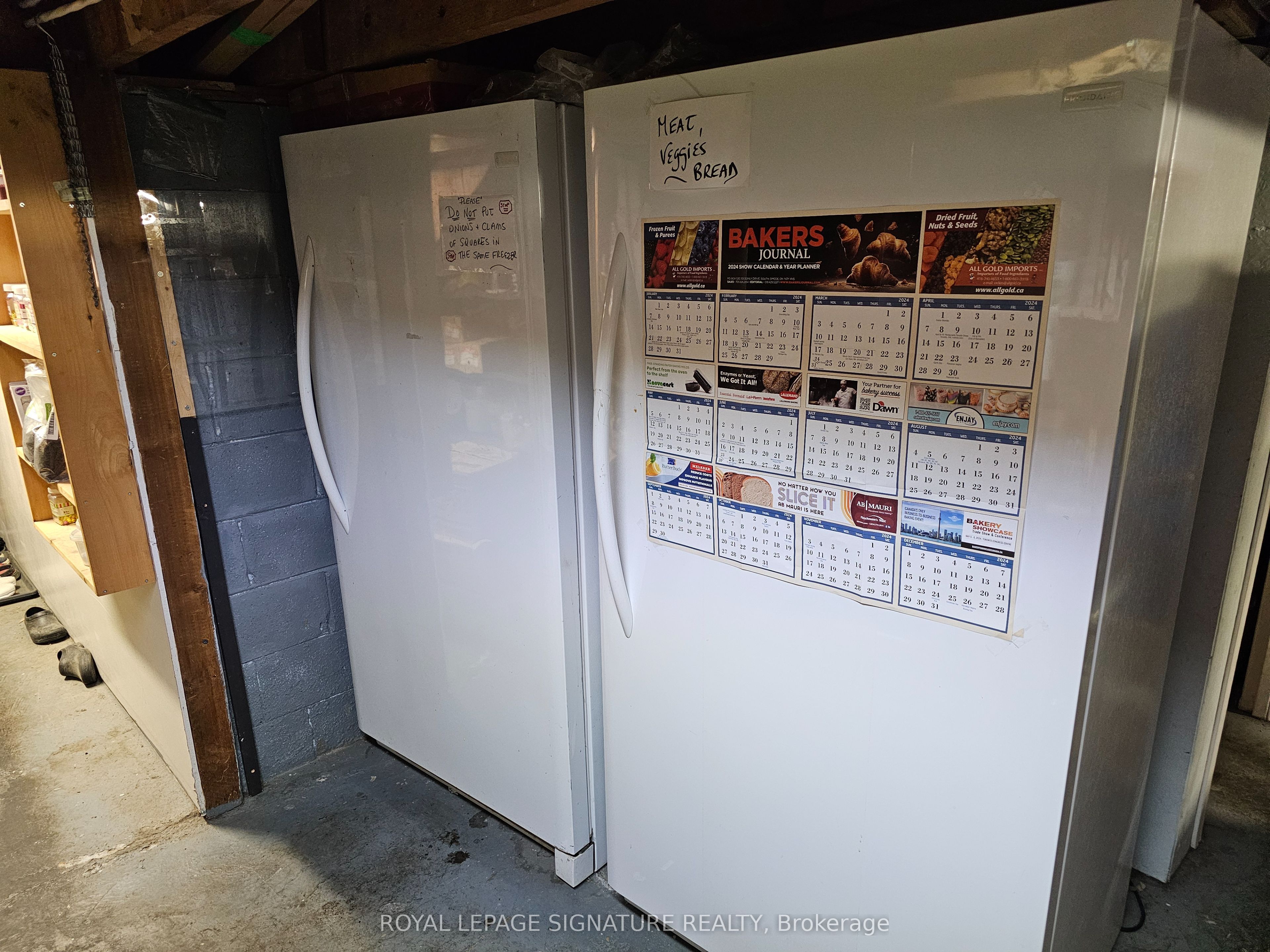 3469 Lake Shore Boulevard Property Photo 19