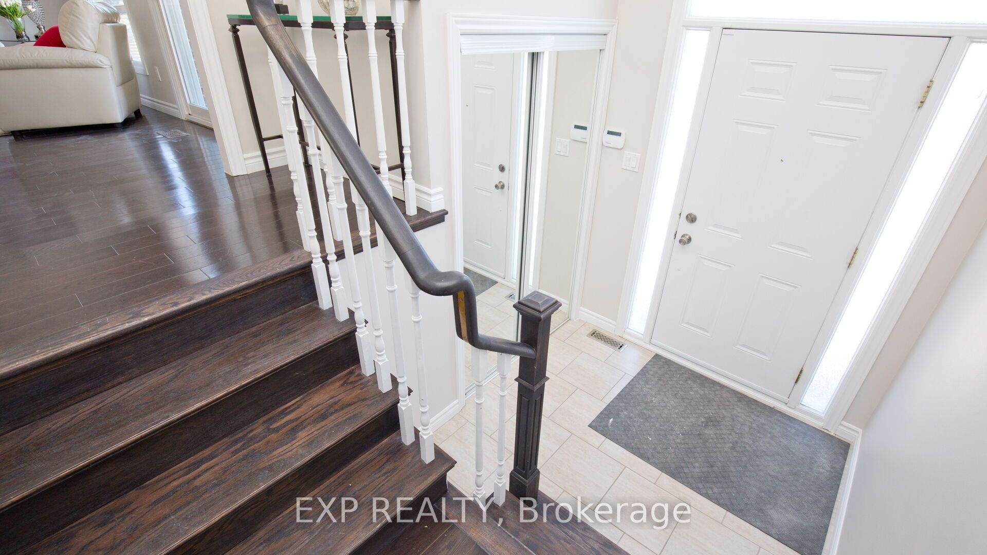 38 Panorama Crescent Property Photo 4