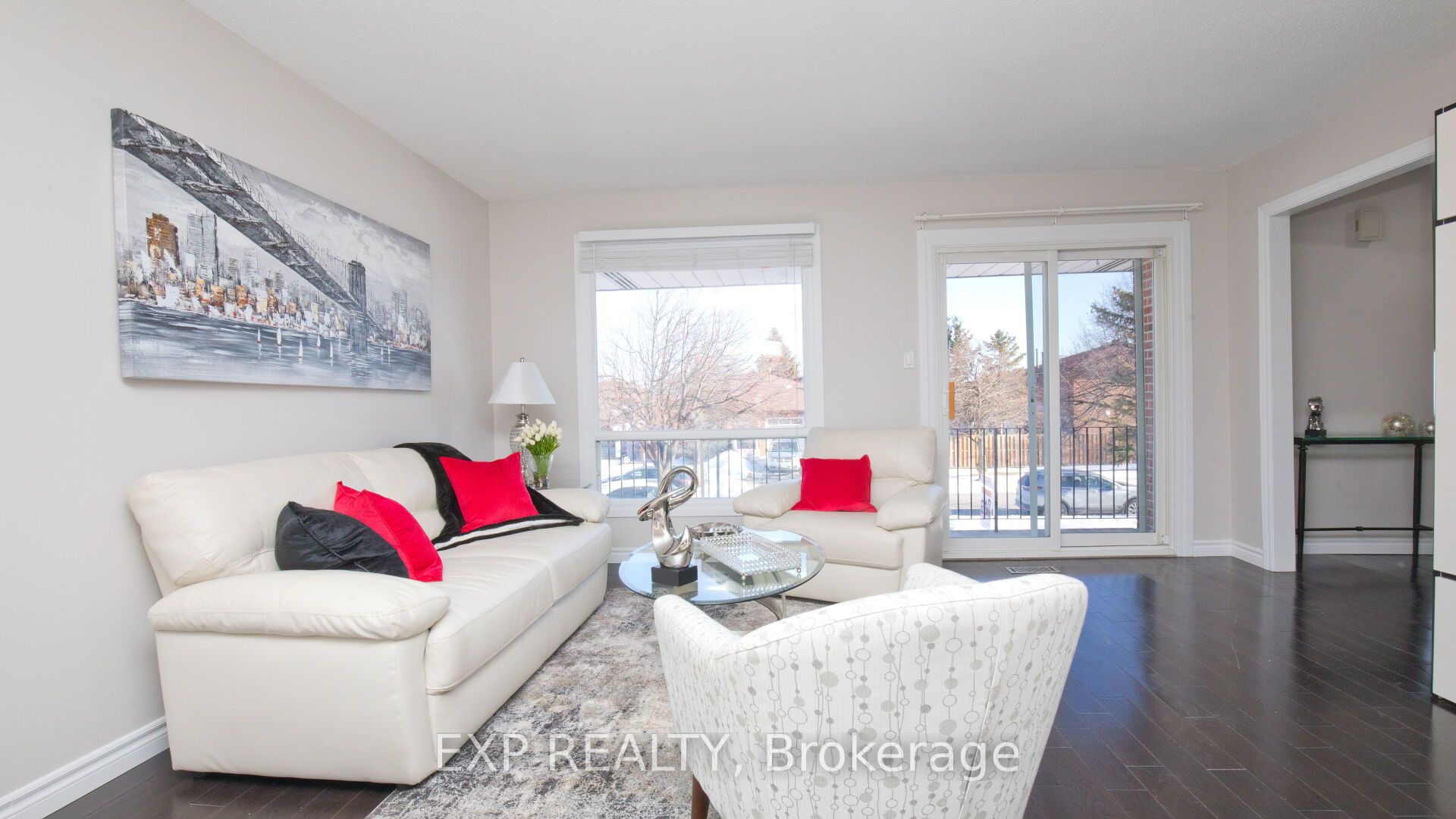 38 Panorama Crescent Property Photo 6