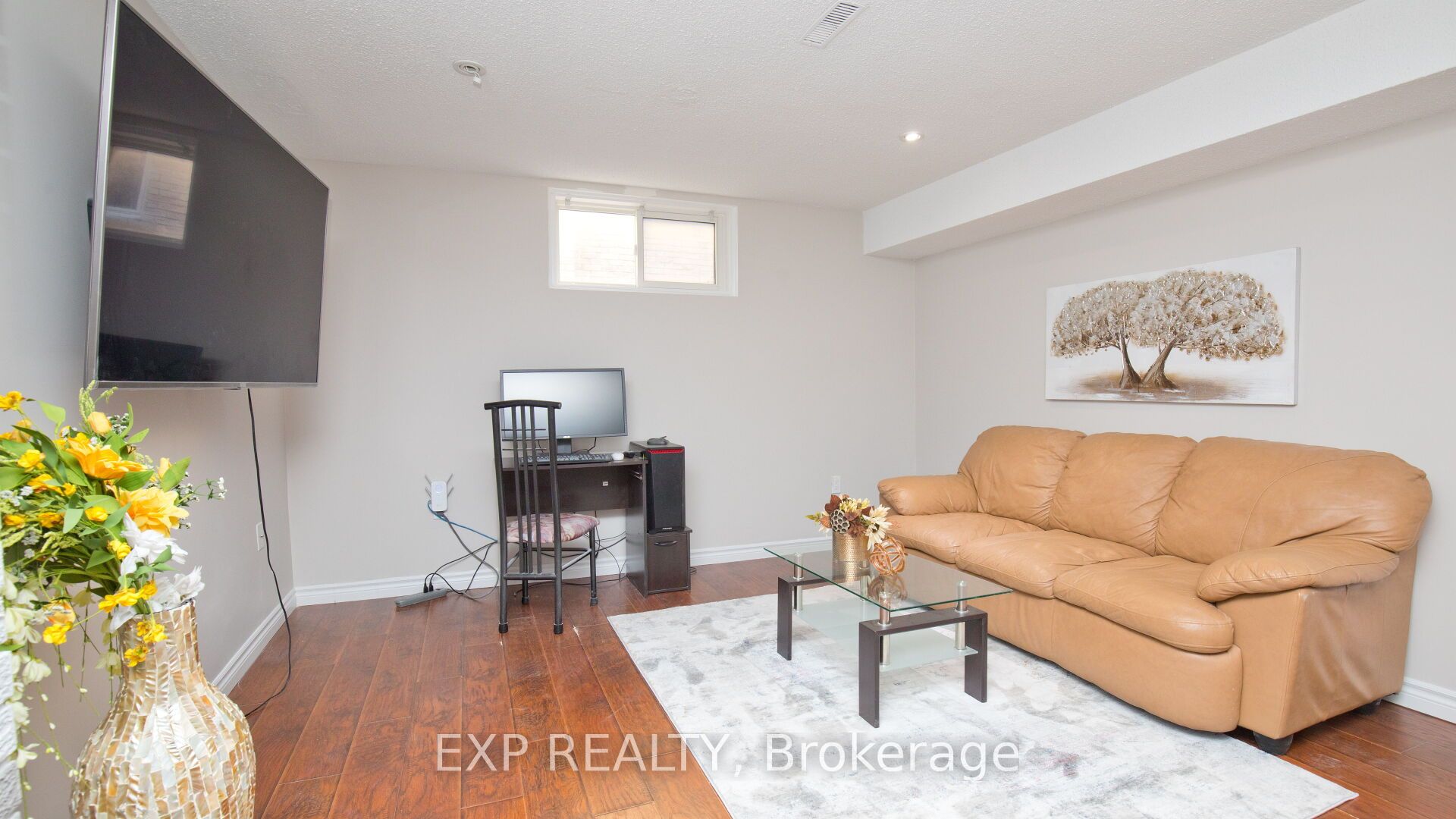 38 Panorama Crescent Property Photo 27