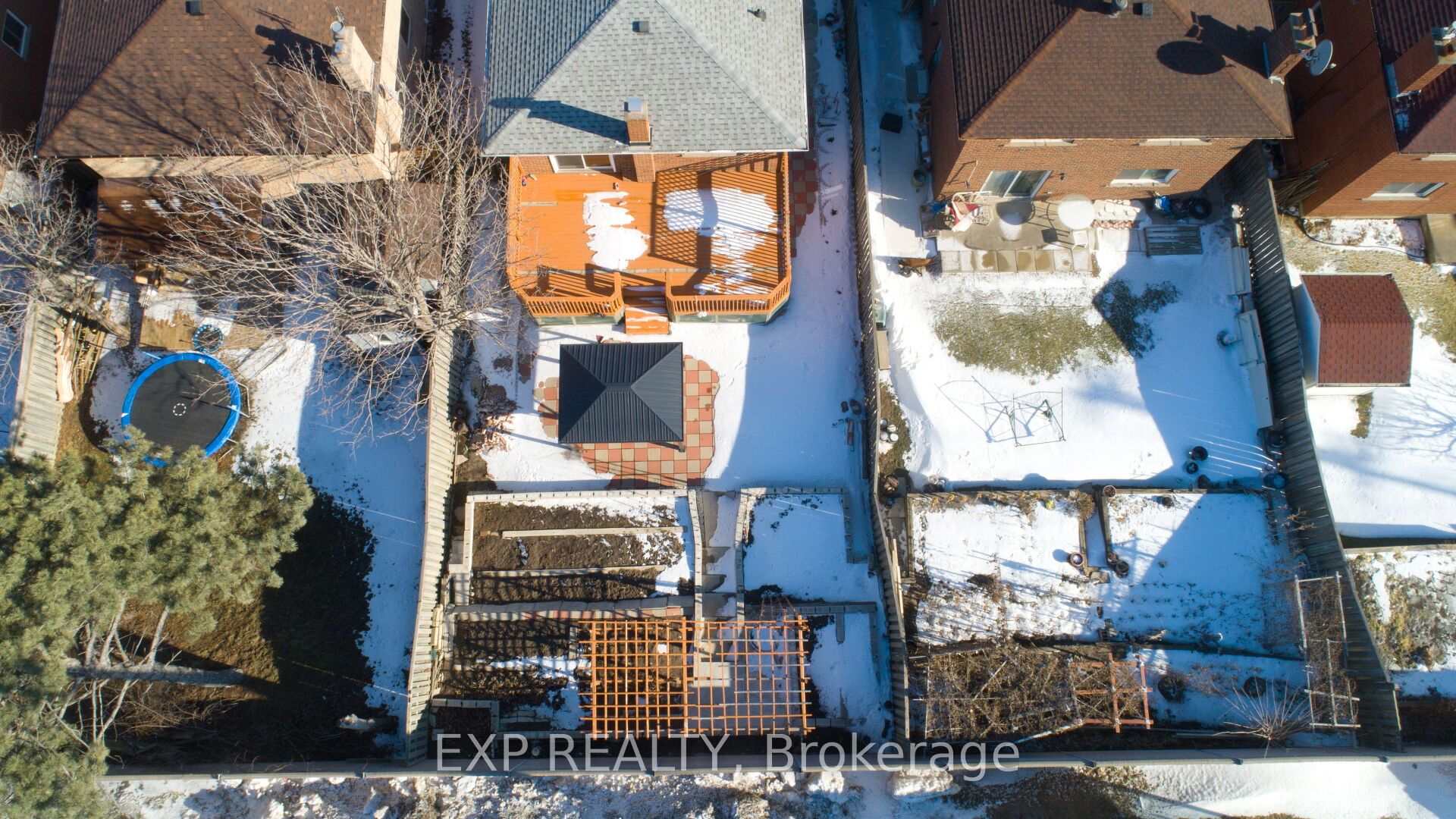 38 Panorama Crescent Property Photo 38