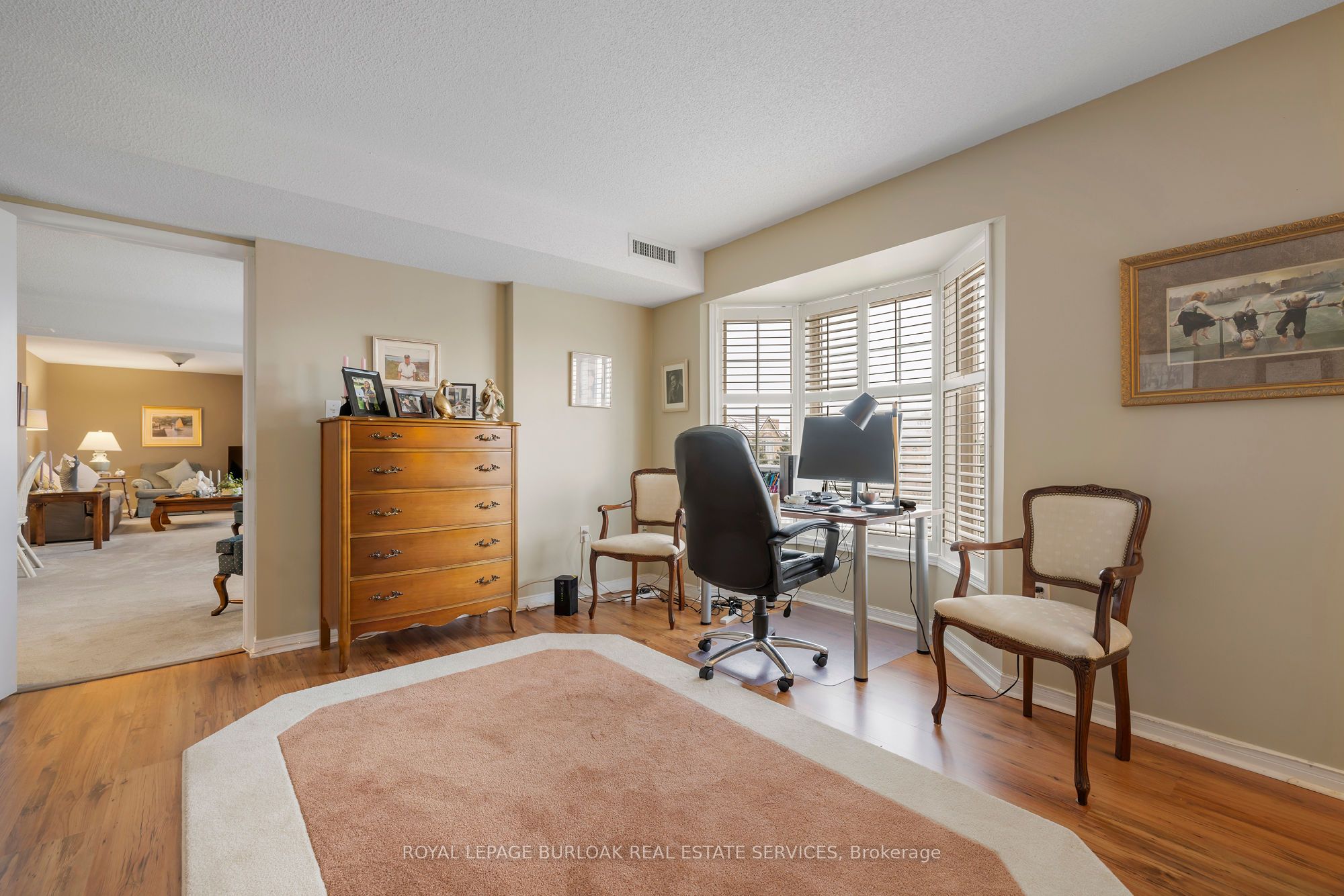 #a406 - 216 Plains Road Property Photo 20