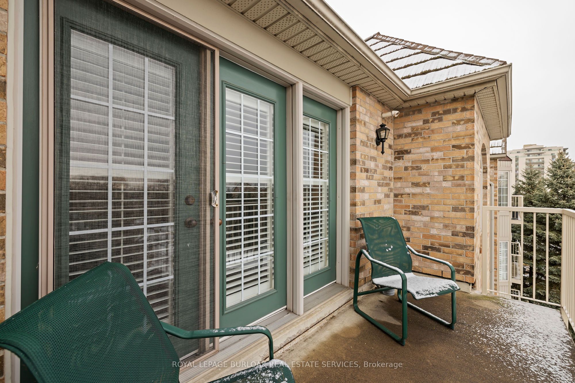 #a406 - 216 Plains Road Property Photo 27